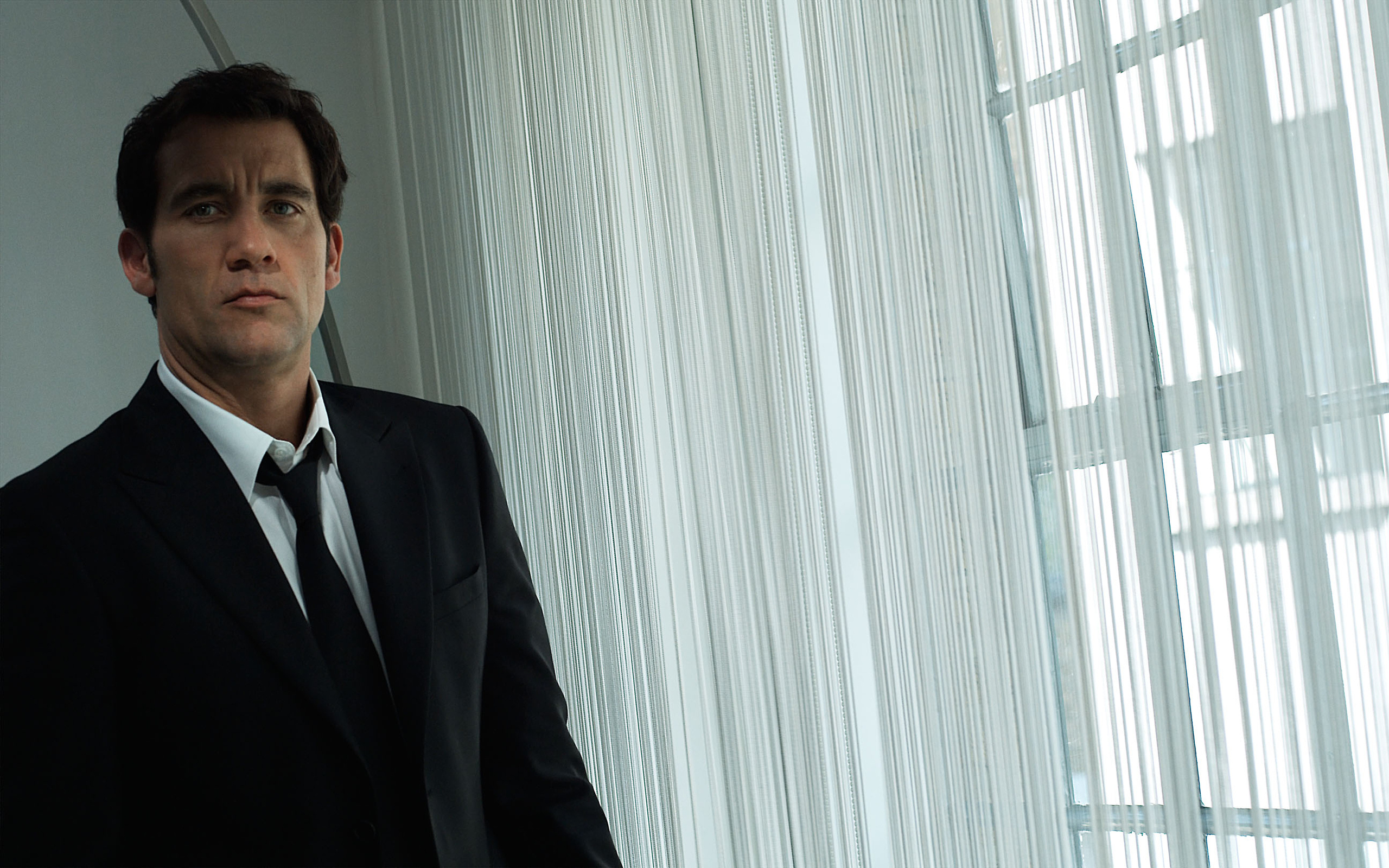 Clive Owen, HD Wallpaper, Celebrity Photo, Actor Portraits, 2560x1600 HD Desktop