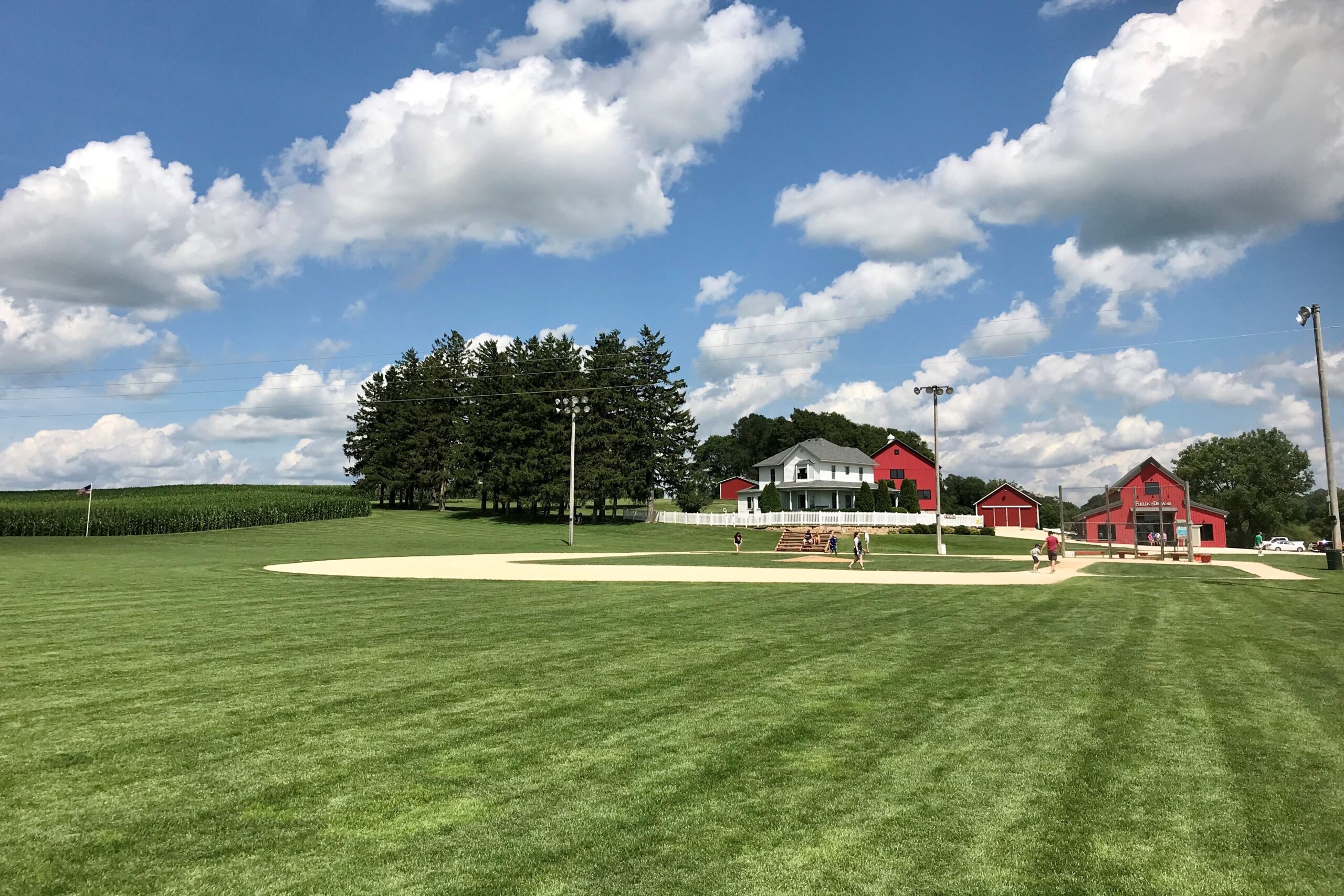 Dyersville, Field of Dreams, Baseball game, Preparations underway, 2560x1710 HD Desktop
