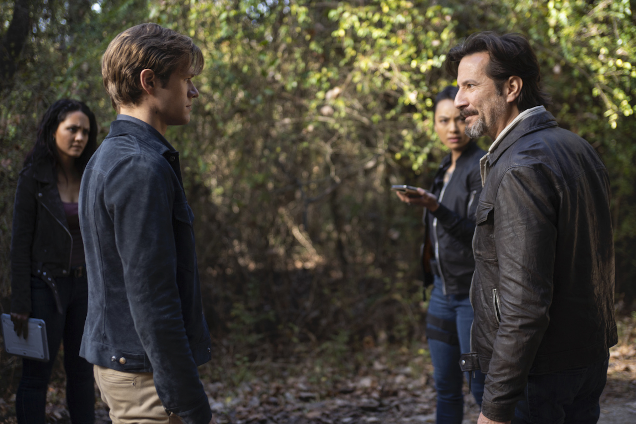 MacGyver episode, Avengers-like finale, 2030x1360 HD Desktop