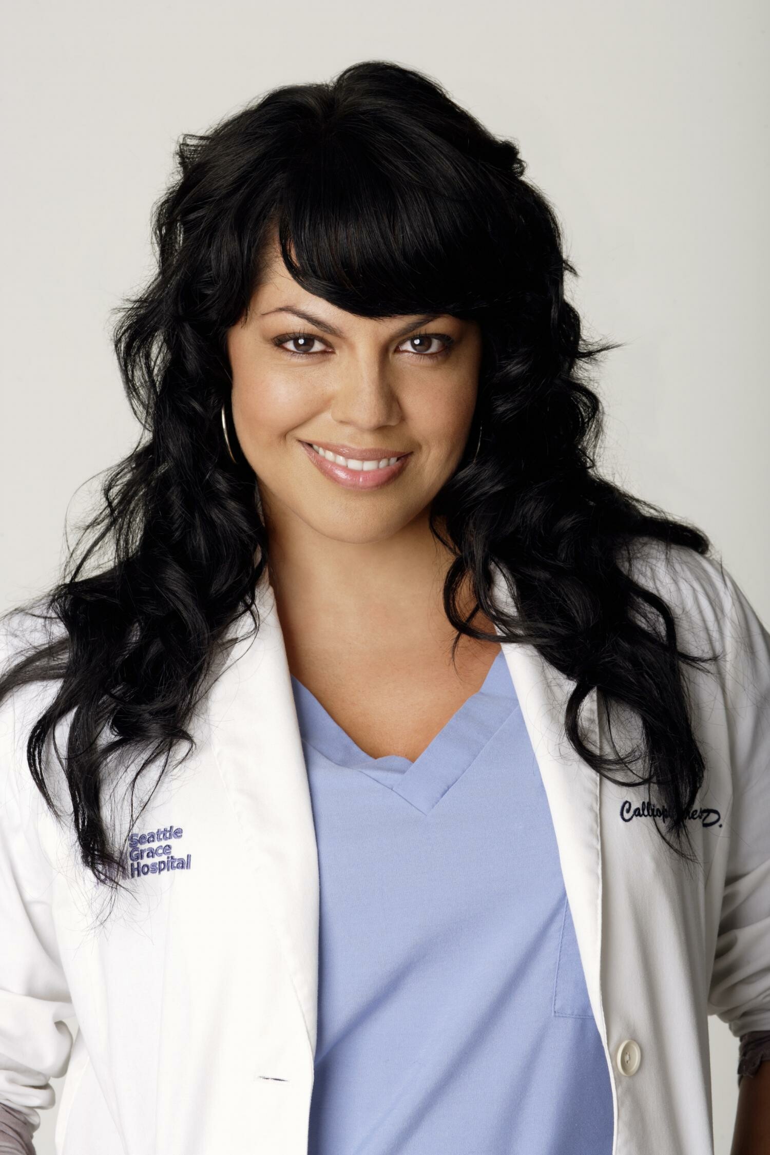 Sara Ramirez in Grey's Anatomy, DVDbash photo, Celebrities, Sara Ramirez, 1500x2250 HD Phone