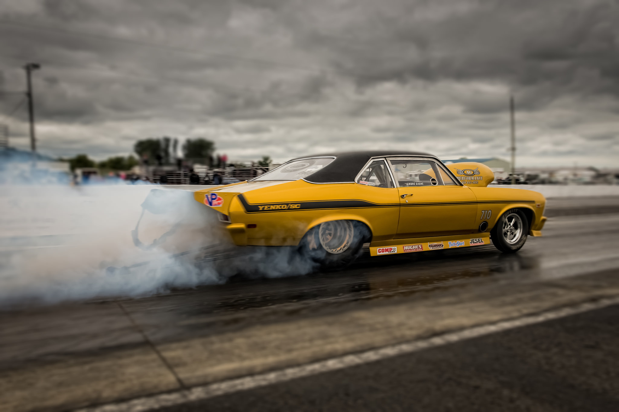 Drag Racing, Muscle car, Race smoke, Wallpaper, 2050x1370 HD Desktop