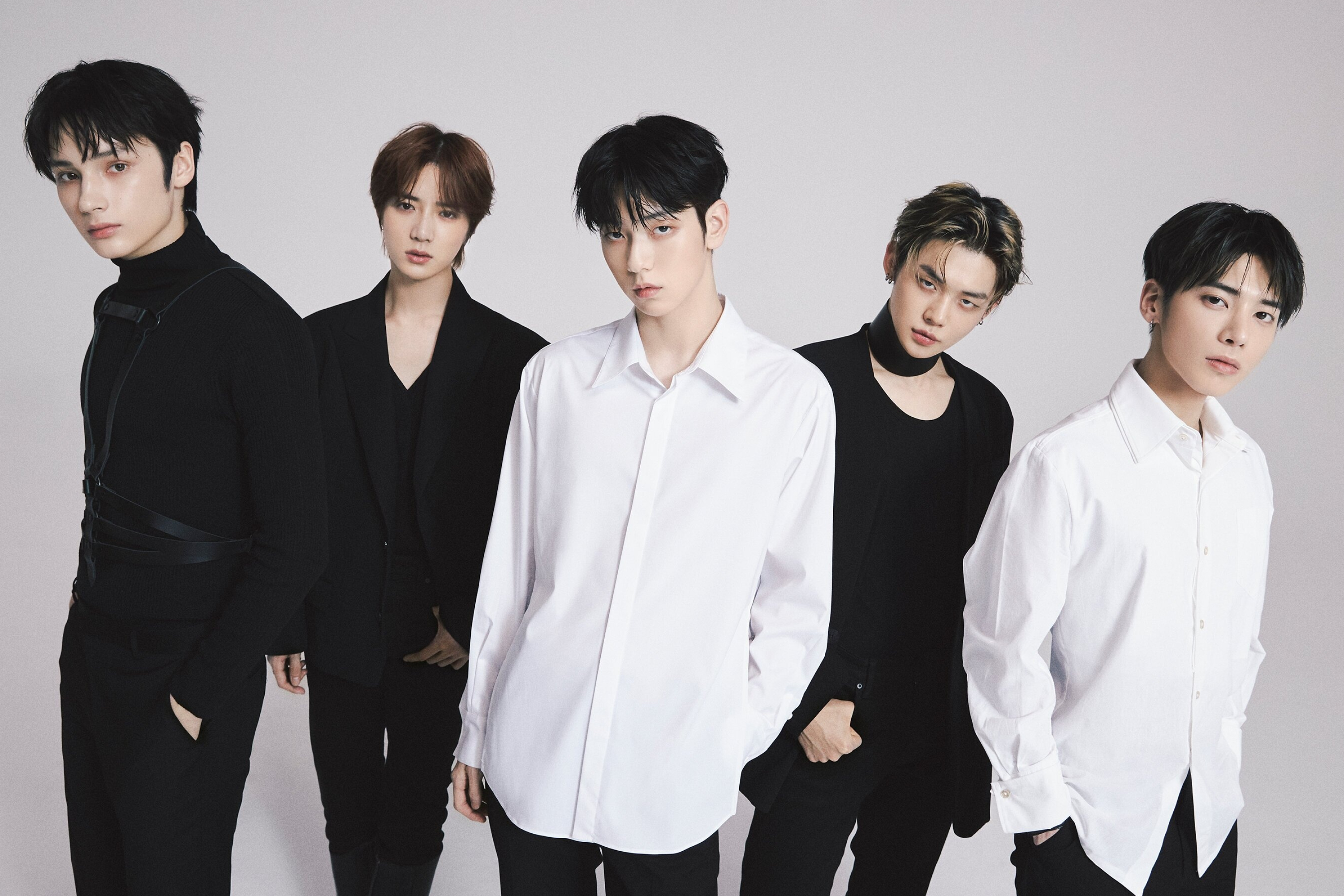 Tomorrow X Together, Soobin, Yeonjun, Beomgyu, Huening Kai and Taehyun, HD Desktop wallpaper