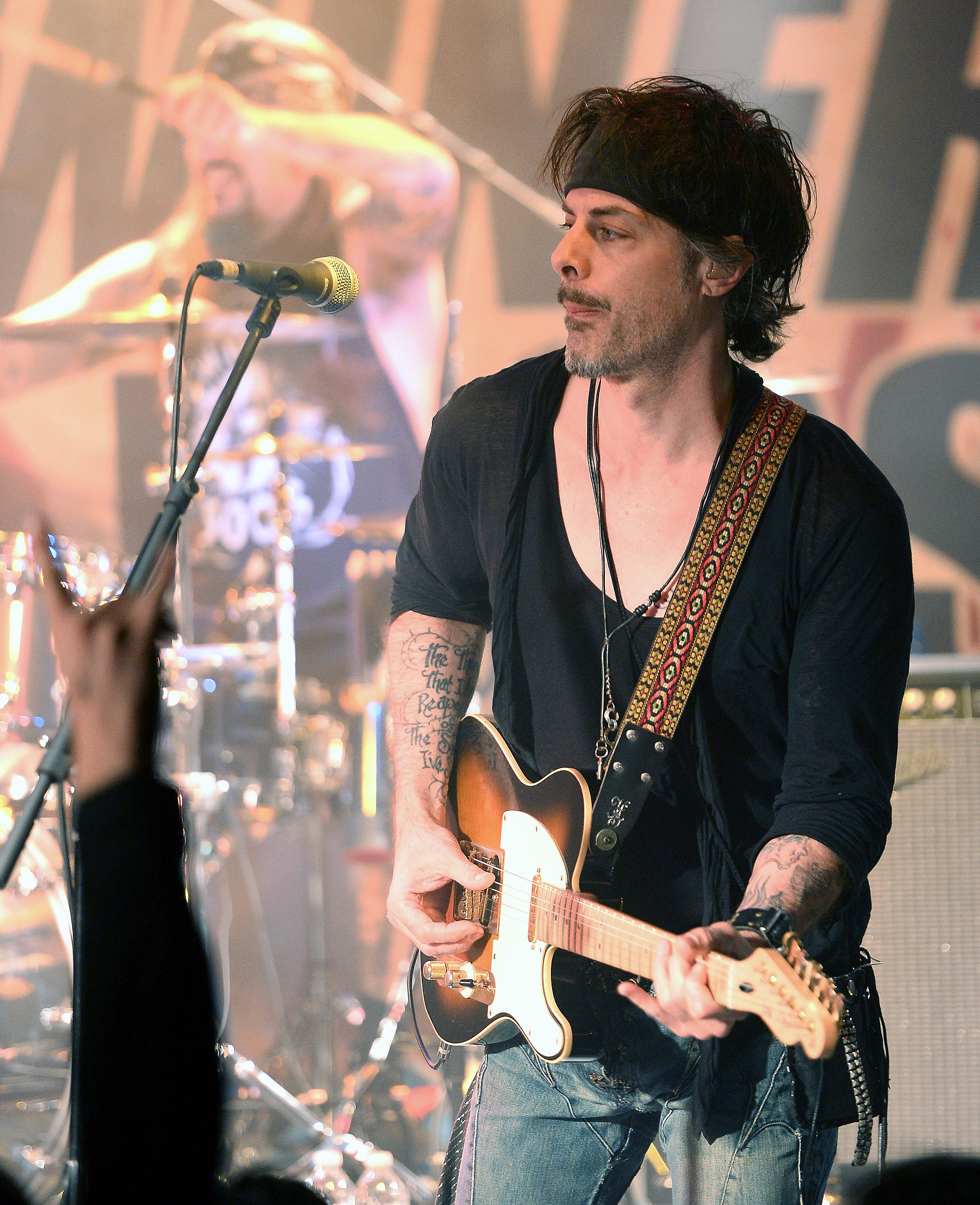 Richie Kotzen, Winery Dog, The Chance, Exciting performance, 2040x2500 HD Phone