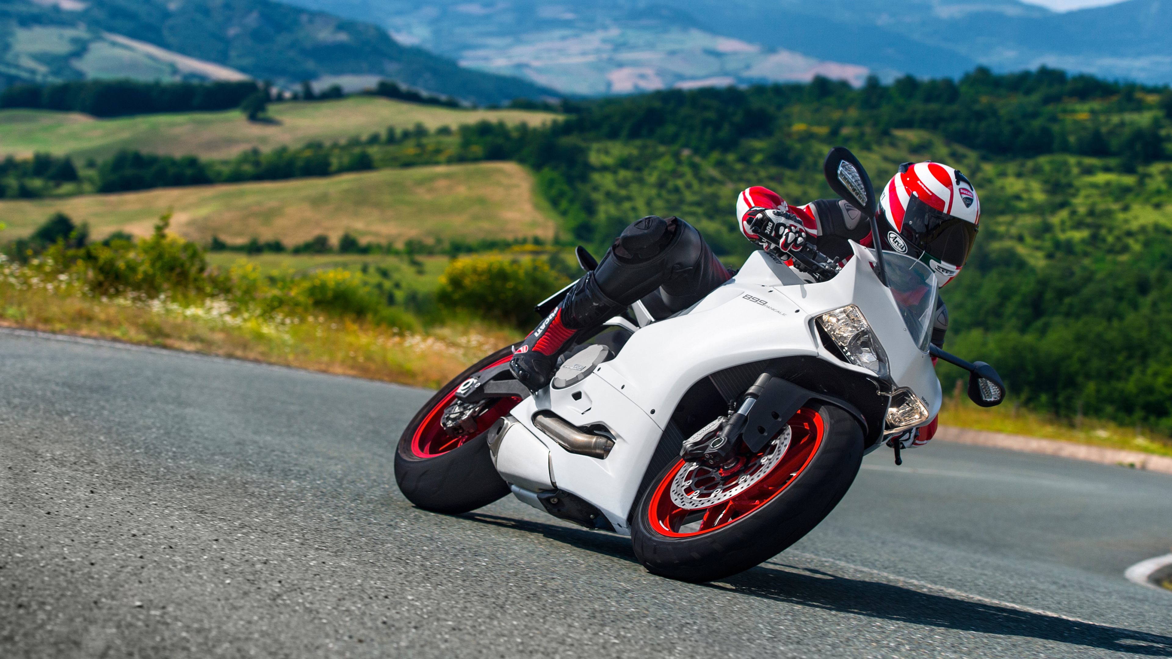 Ducati superbike, 899 Panigale, Motorcycle, Ultra HD, 3840x2160 4K Desktop