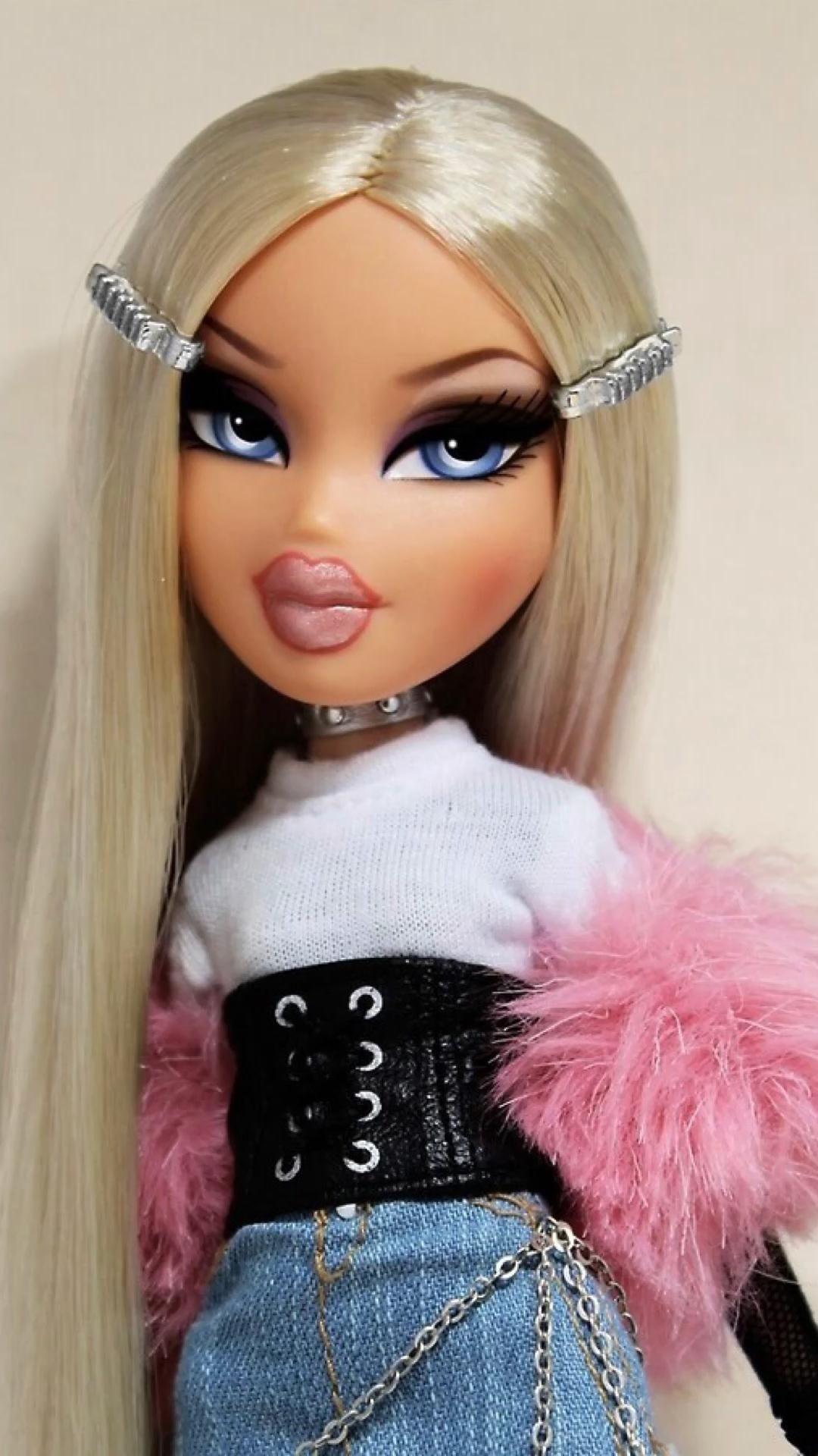 Bratz Dolls, Chloe bratz aesthetic, Baddie aesthetic, Black bratz doll, 1080x1920 Full HD Phone