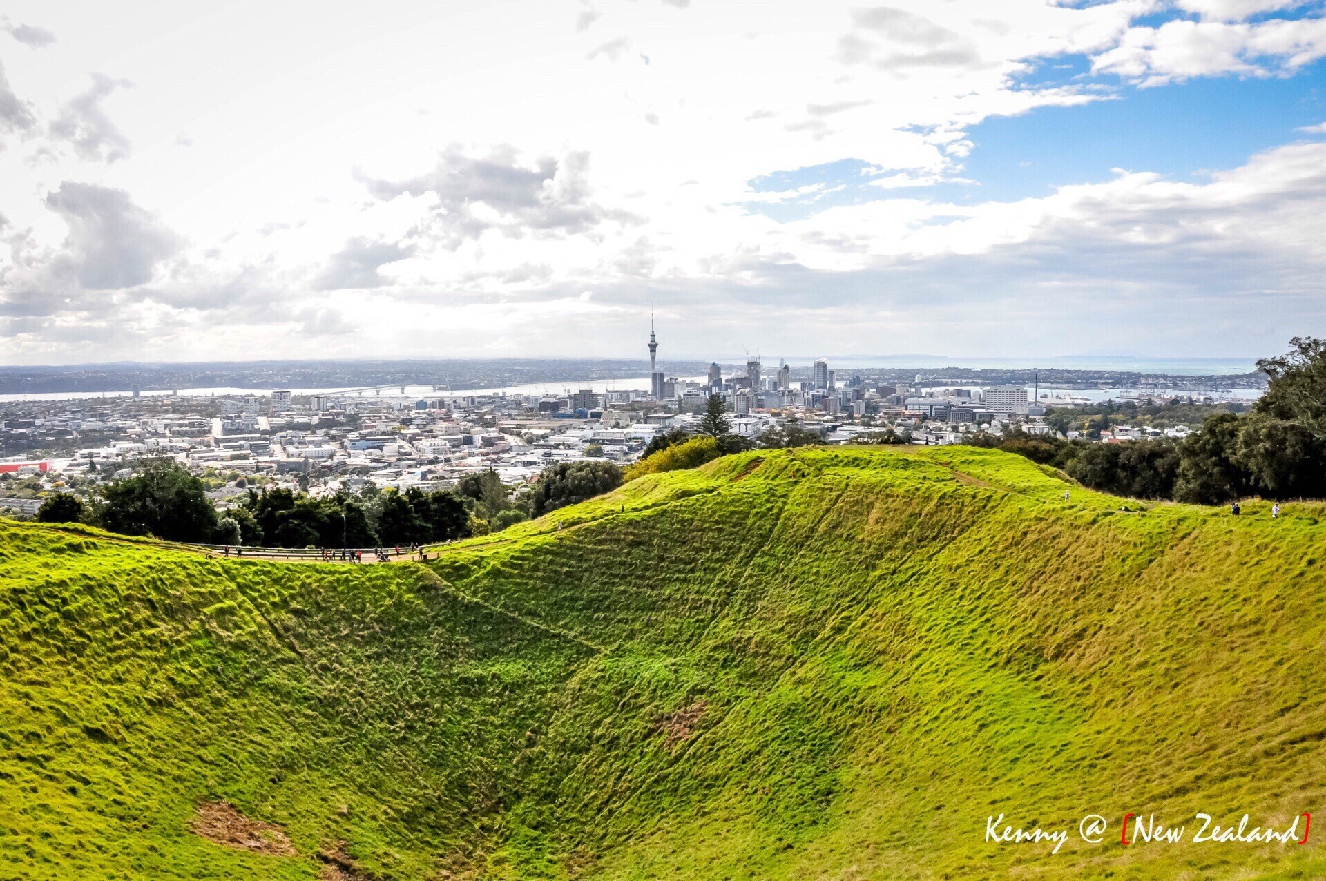 Mount Eden Crater, New Zealand, Travels, Paranaque, 1920x1280 HD Desktop