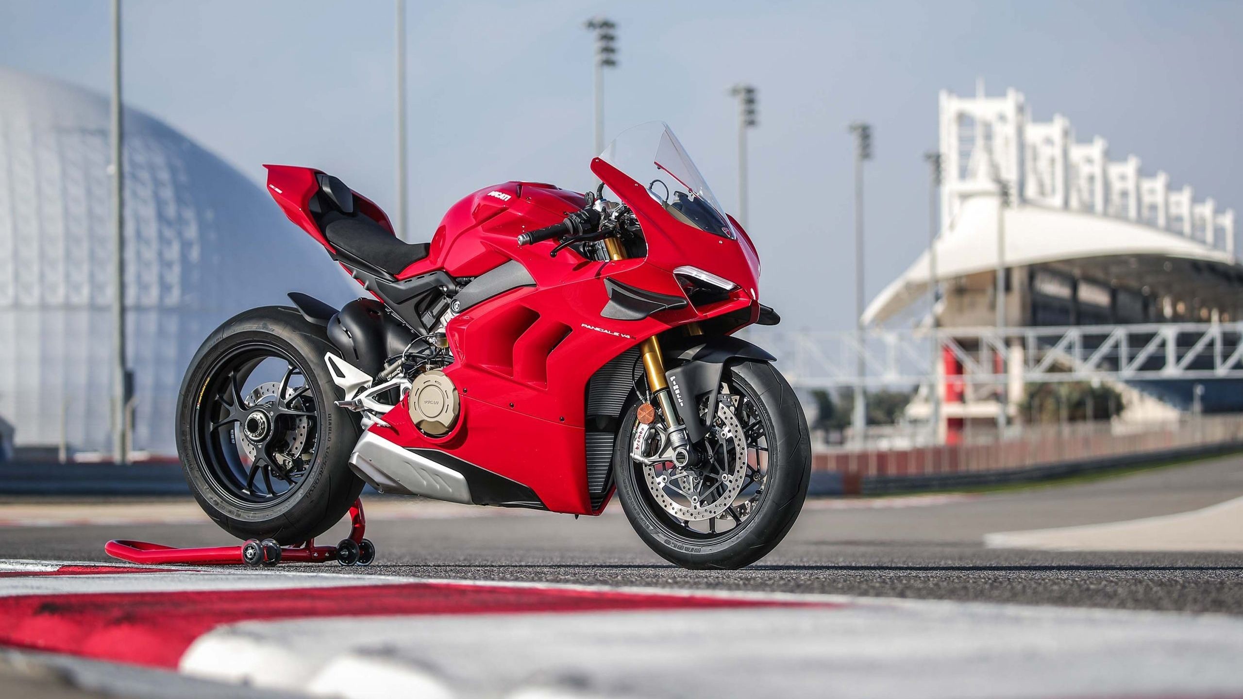 Bahrain Track, Ducati Panigale V4 Wallpaper, 2560x1440 HD Desktop
