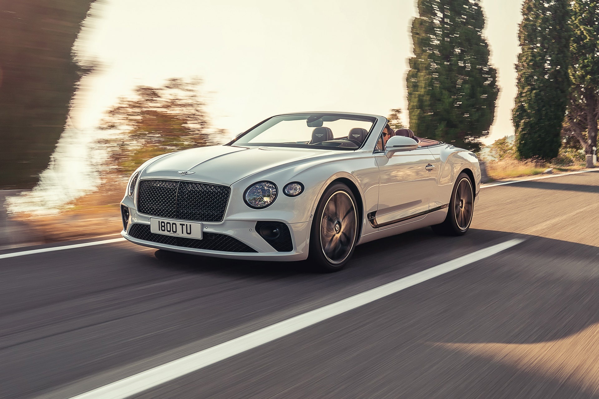 Bentley Continental GTC, Exquisite luxury, British craftsmanship, Powerful performance, 1920x1280 HD Desktop