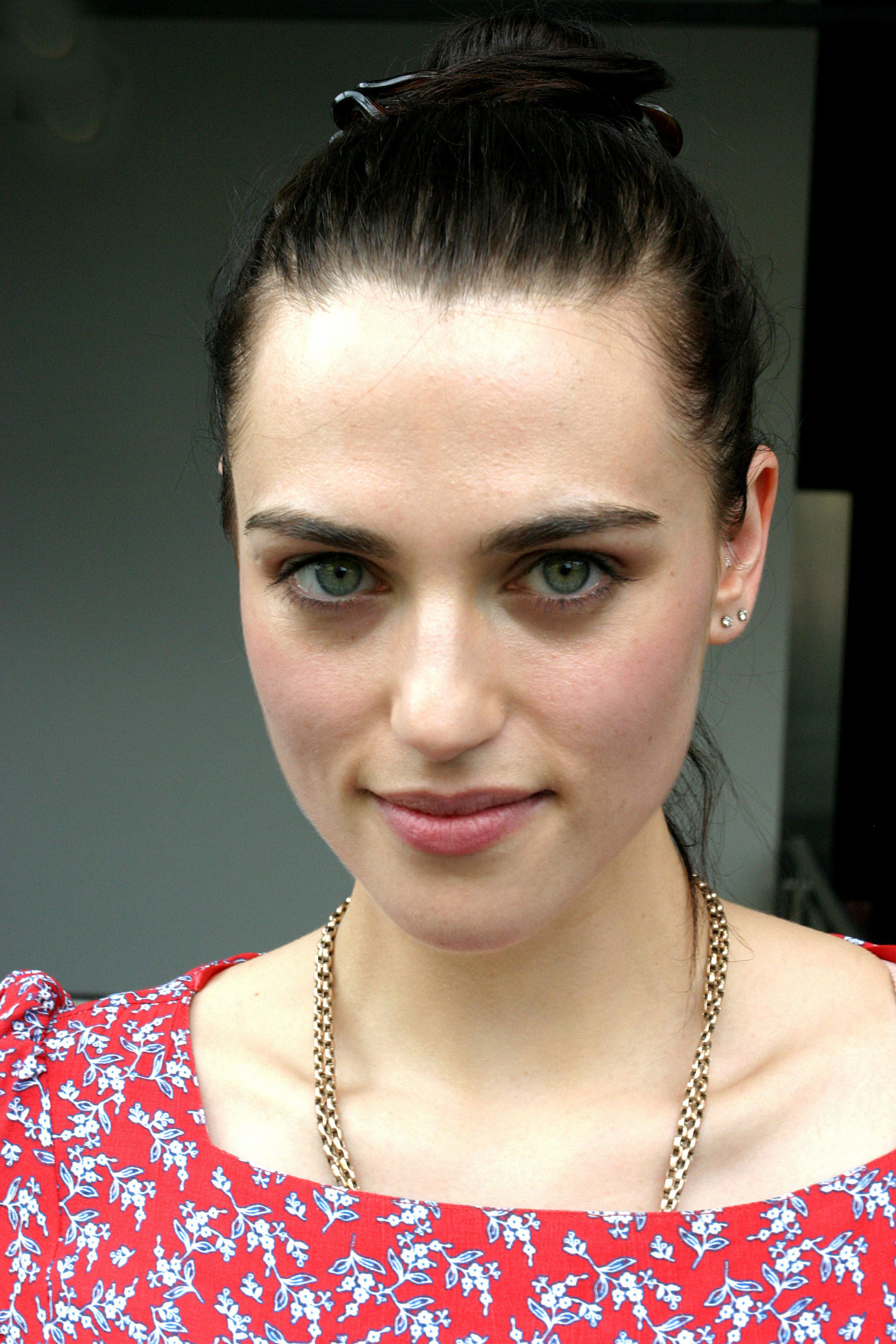 Katie McGrath, Merlin in der BBC, Foto, Fanpop, 1710x2560 HD Phone