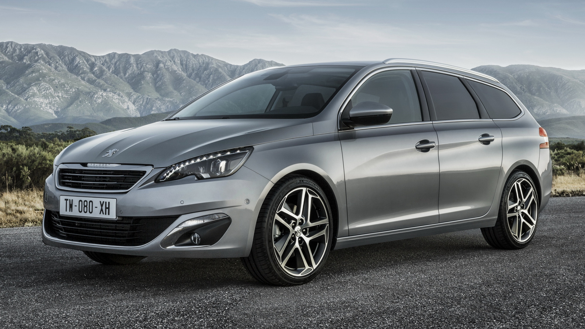 Peugeot 308, Sleek design, Sporty outlook, High-definition image, 1920x1080 Full HD Desktop