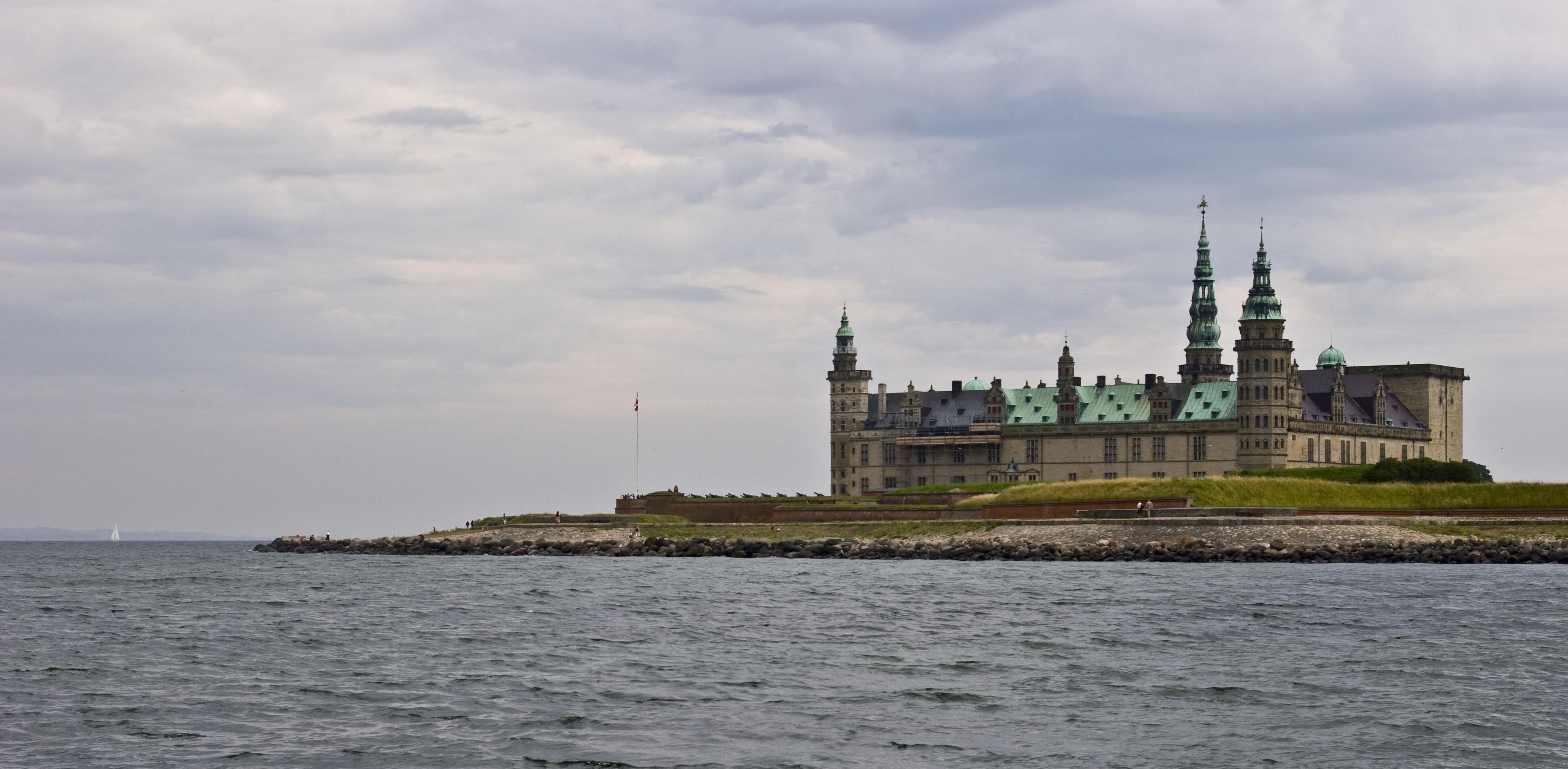 Kronborg Castle, Denmark, Historical landmark, Cultural exploration, 3510x1720 Dual Screen Desktop