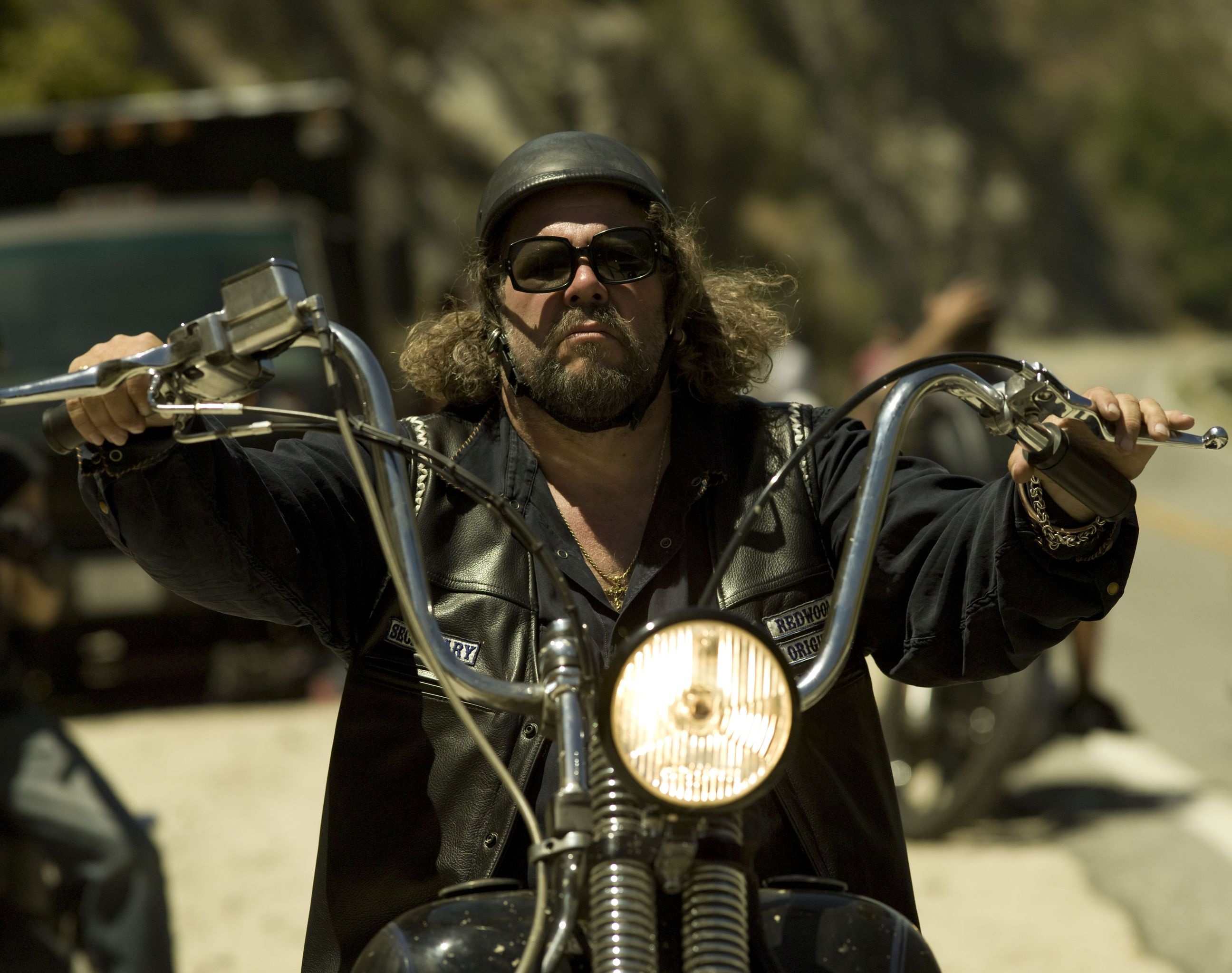 Mark Boone Junior as Bobby Munson, SAMCRO leather vest, Chopper motorcycle ape hangers, HD Desktop wallpaper