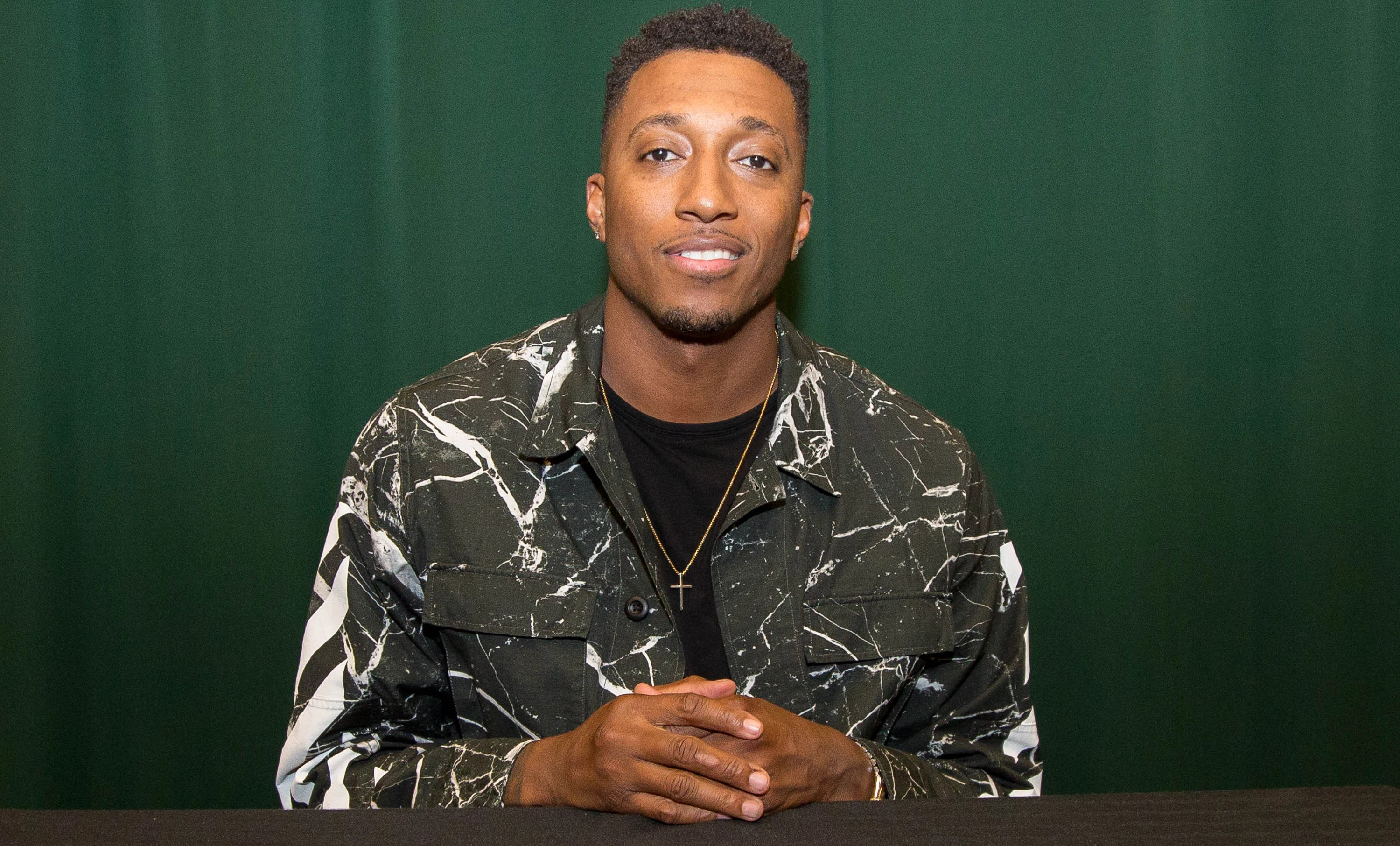 Lecrae, Grammy winning, Headline tour, The Box, 3000x1820 HD Desktop