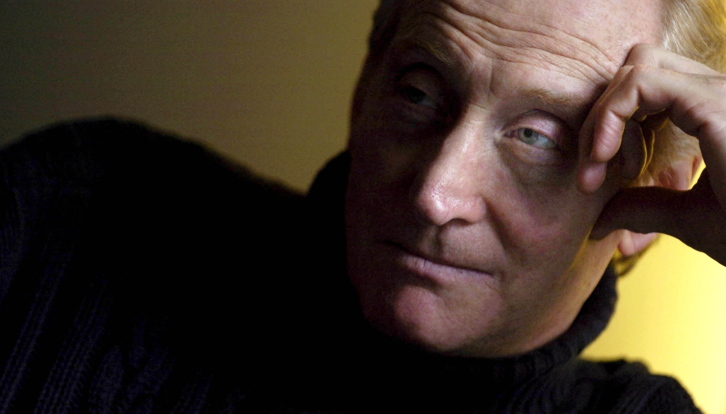 Charles Dance, Movies, Charles Dance photo, Fanpop, 2410x1380 HD Desktop