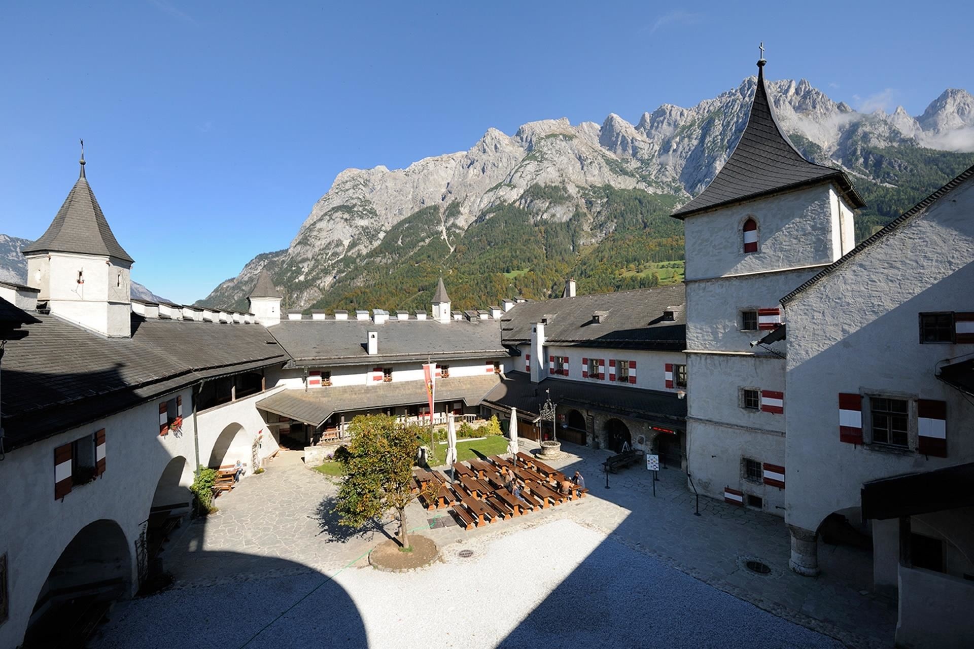 Hohensalzburg Fortress, Fortress Hohensalzburg, Historic monument, Salzburg, 1920x1280 HD Desktop