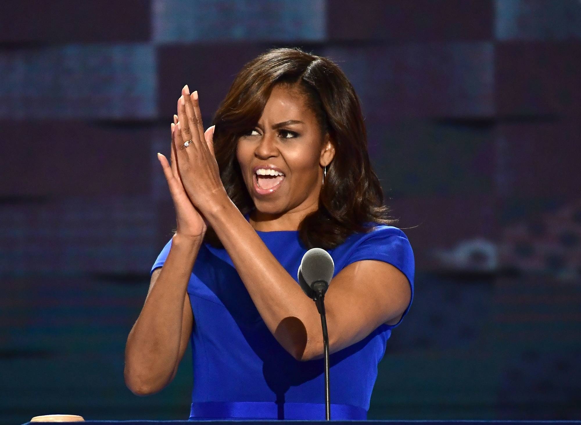 Michelle Obama, Powerful images, Celebrity style, Inspirational figure, 2000x1470 HD Desktop