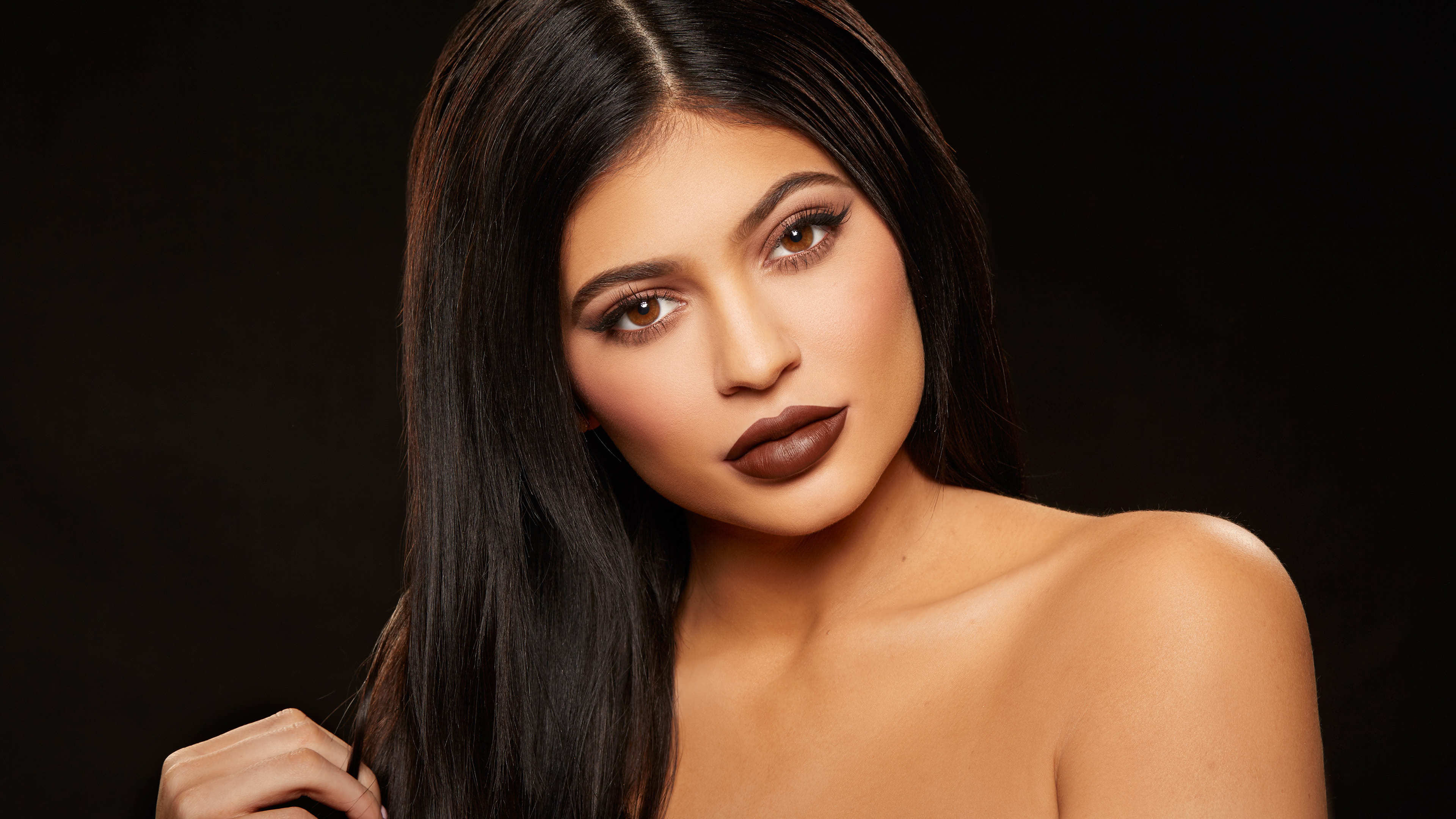 Kylie Jenner, Portrait, UHD 4K wallpaper, 3840x2160 4K Desktop