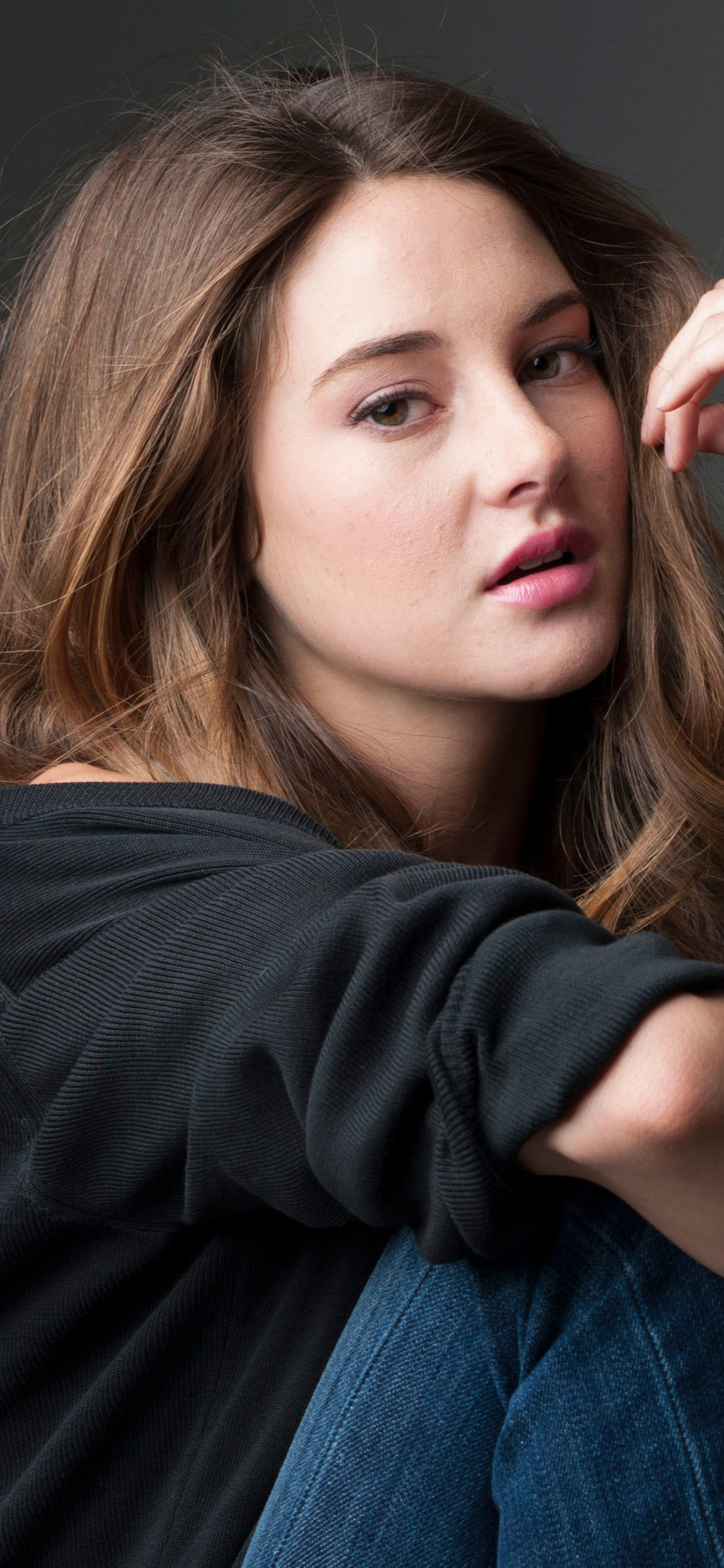 Shailene Woodley, iPhone XS, 2017, HD, 1130x2440 HD Phone