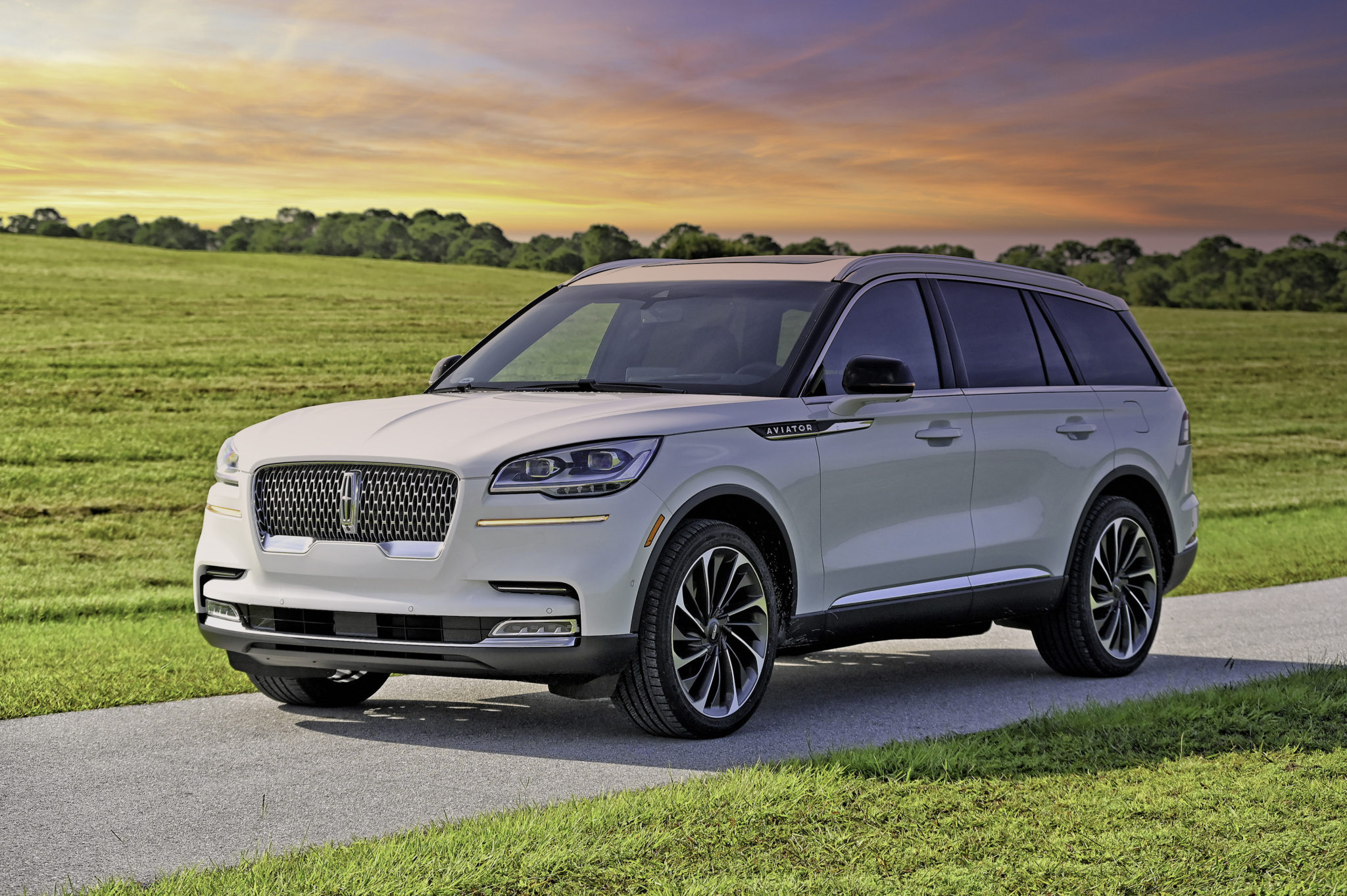 Lincoln Aviator, Reserve AWD, Test drive, Napleton news, 2050x1370 HD Desktop