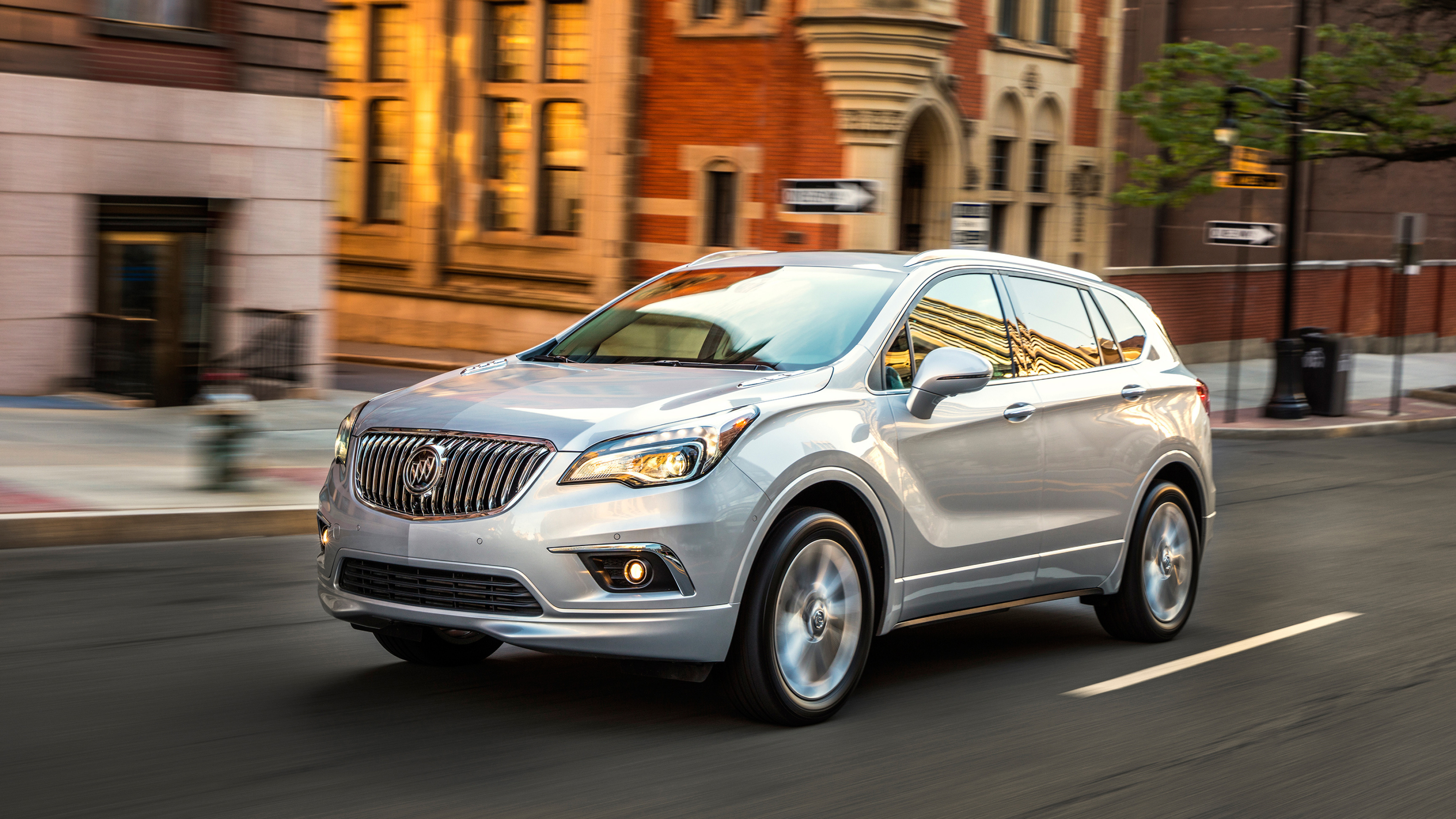 Buick Envision: 2017 Model, 3840x2160 4K Desktop