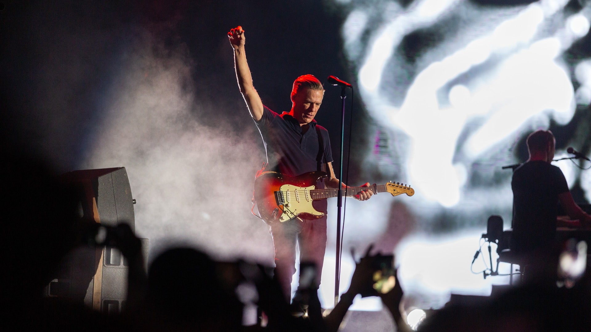 Bryan Adams, Mumbai leg of the ultimate tour concert, 1920x1080 Full HD Desktop