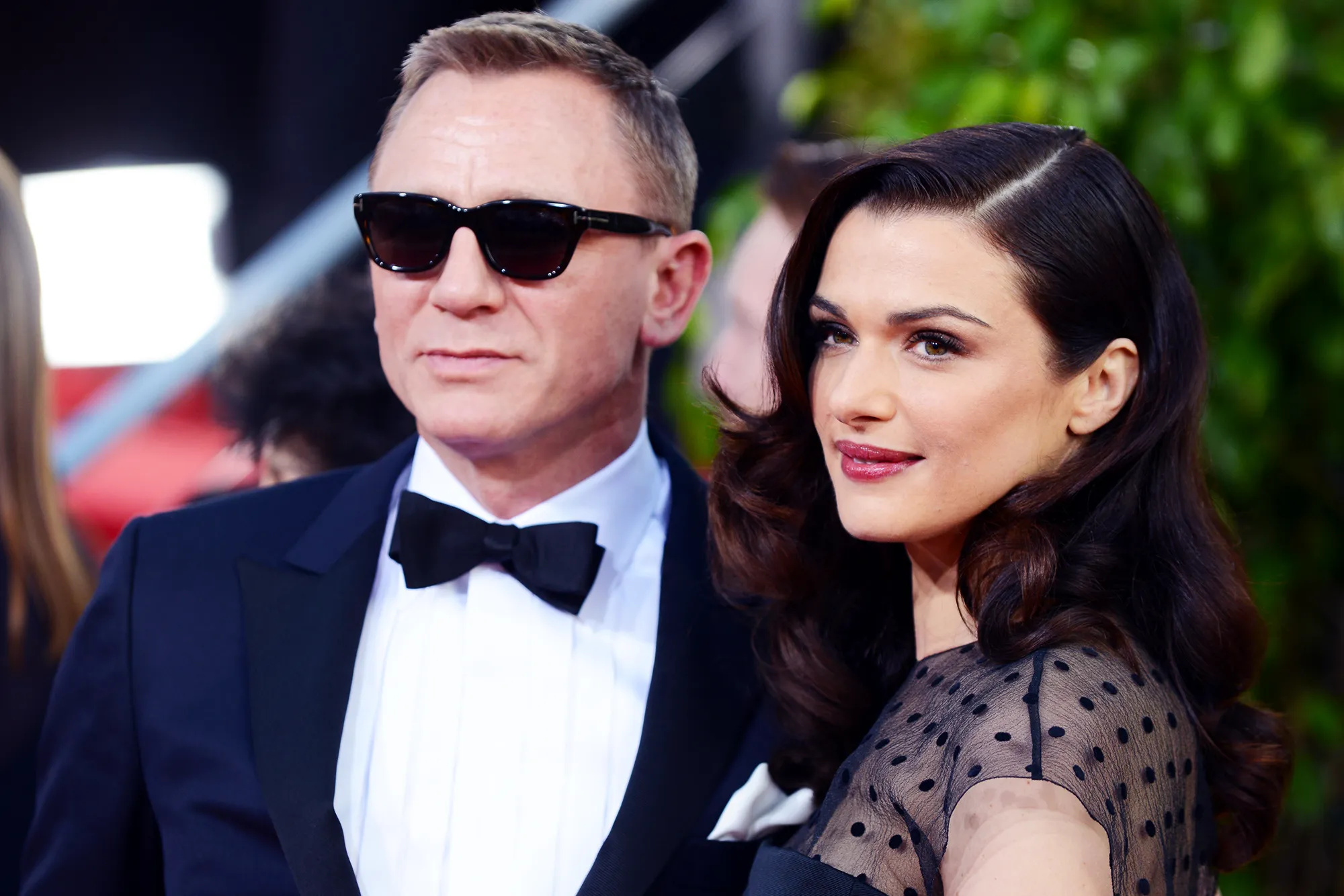 Daniel Craig, Rachel Weisz, Hollywood couple, Shared journey, 2000x1340 HD Desktop