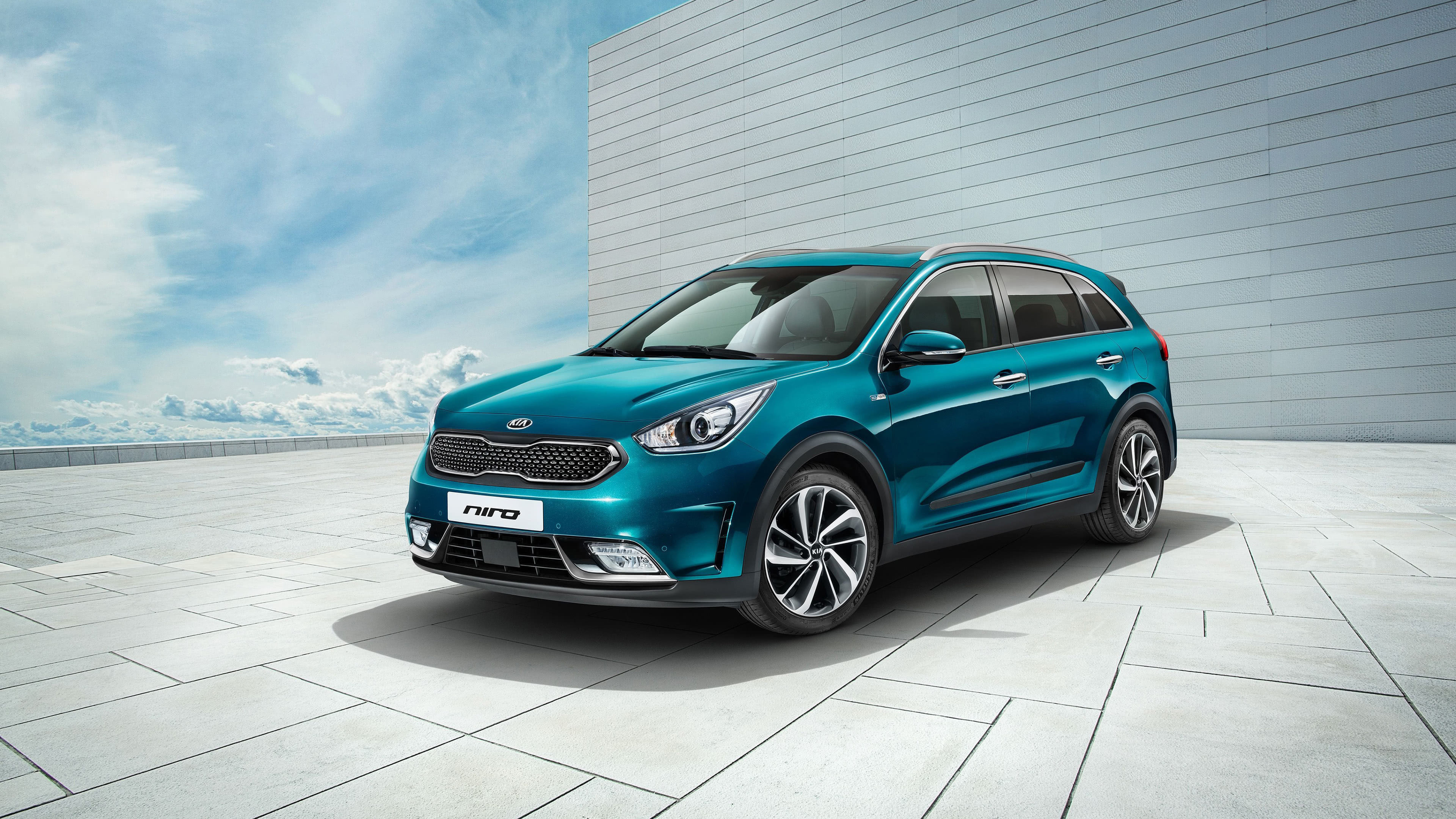 Kia Niro, Hybrid crossover, UHD 4K wallpaper, Eco-friendly, 3840x2160 4K Desktop