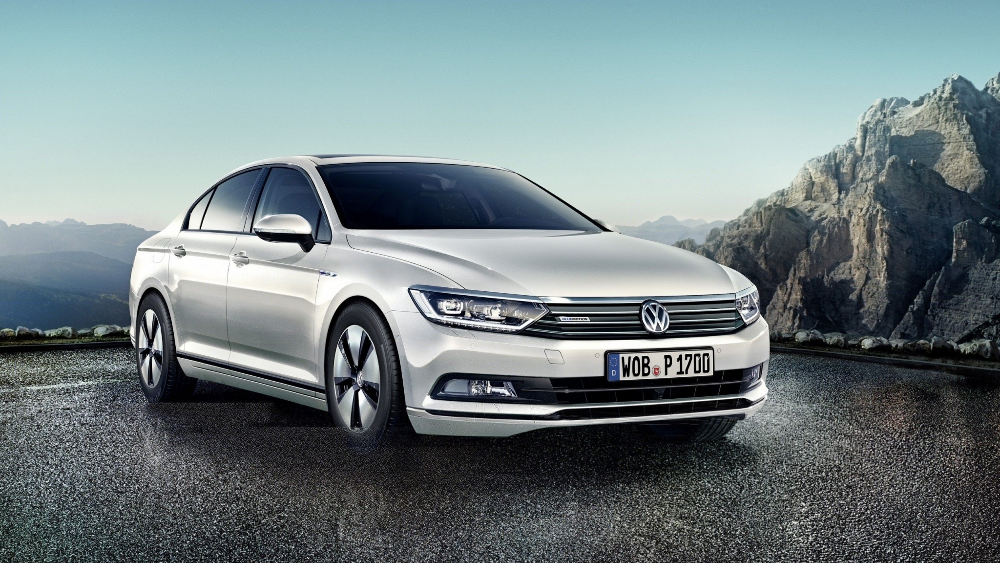 Volkswagen Passat, High-resolution wallpaper, Premium sedan, German engineering, 2050x1160 HD Desktop