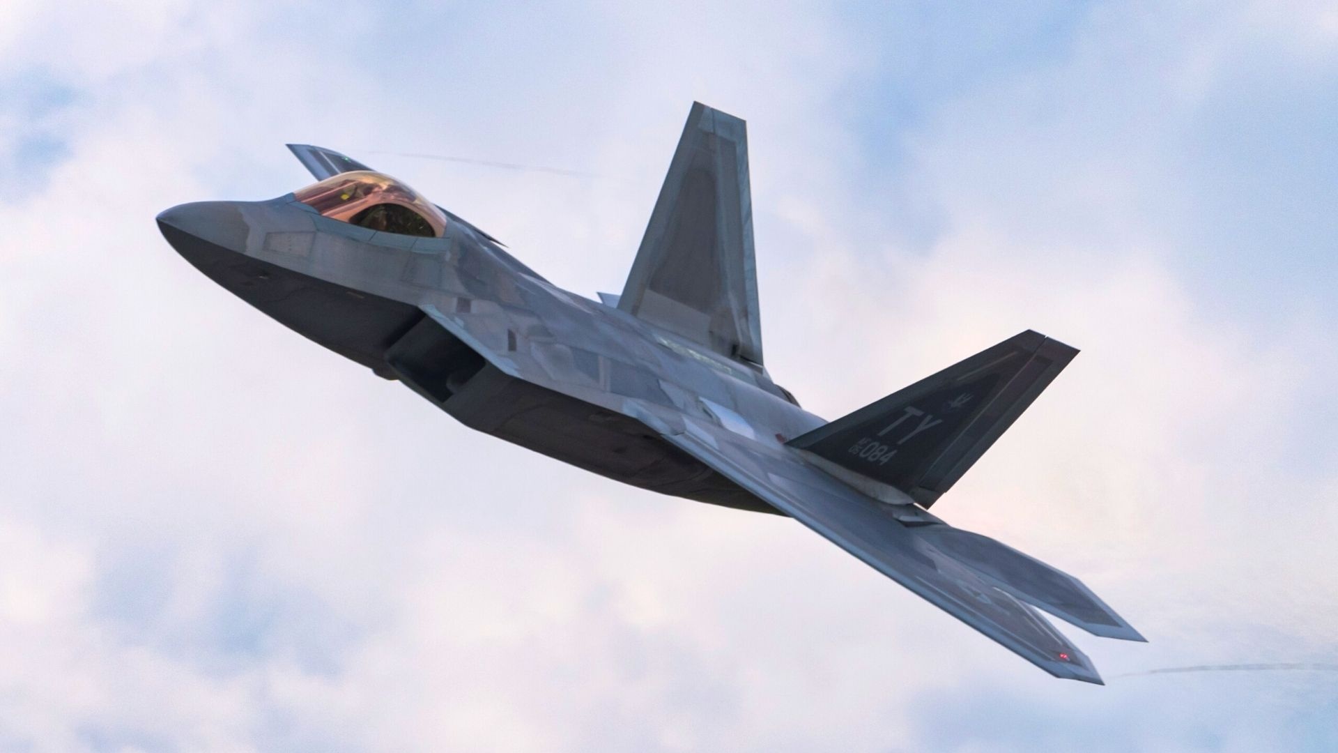 F-22 Raptor, F-15 vs F-22, Aerial dogfight, Superior air dominance, 1920x1080 Full HD Desktop