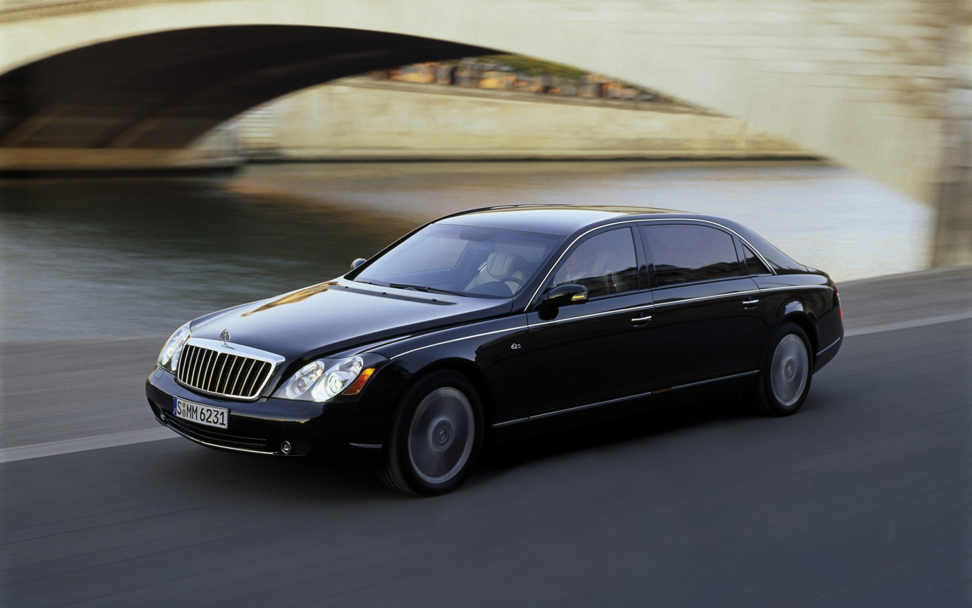 Mercedes-Benz Maybach 62S, 2007 model, Luxury limousine, Sophisticated design, 1920x1200 HD Desktop