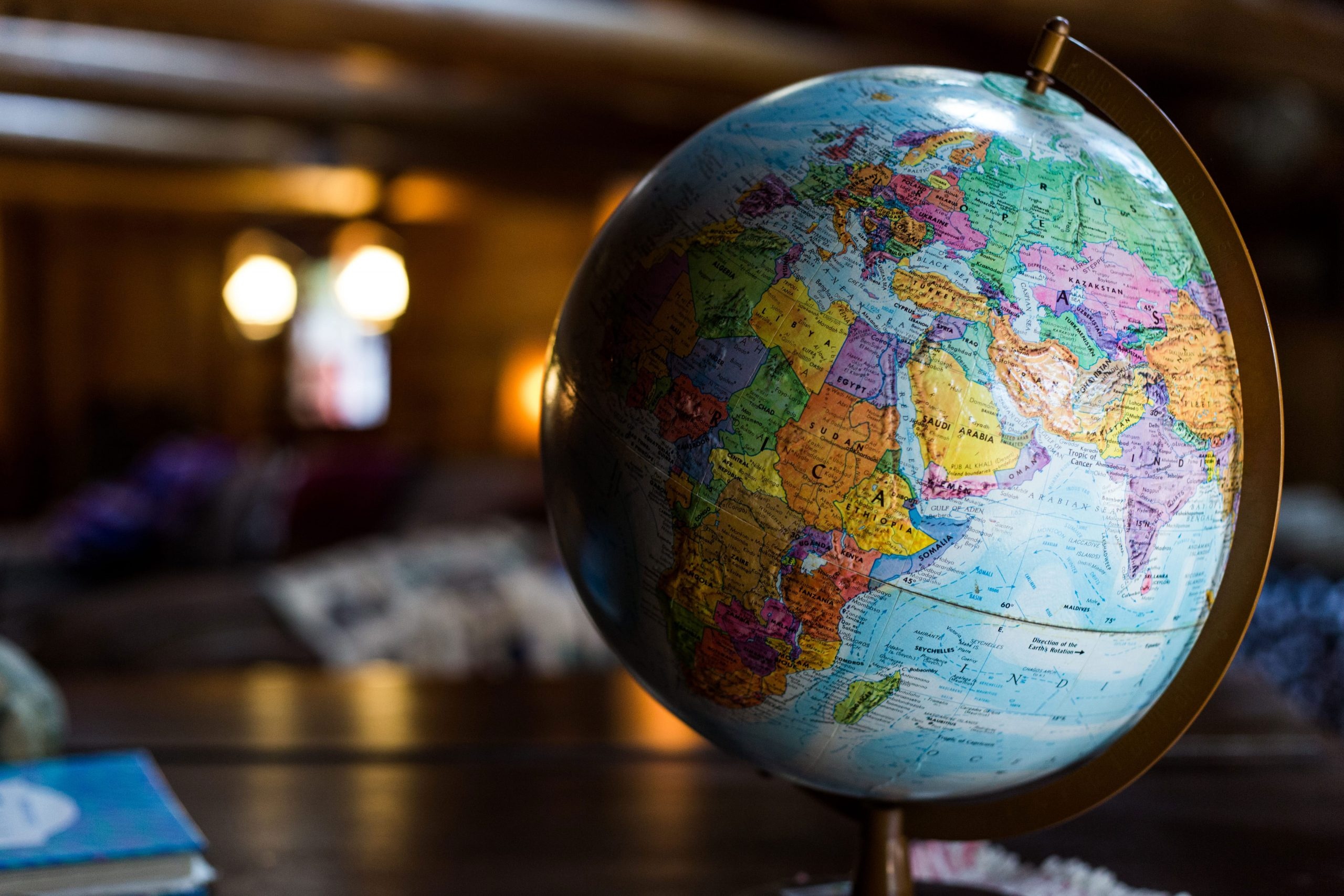 Desk globe, Table blue, Brown desk, 2560x1710 HD Desktop