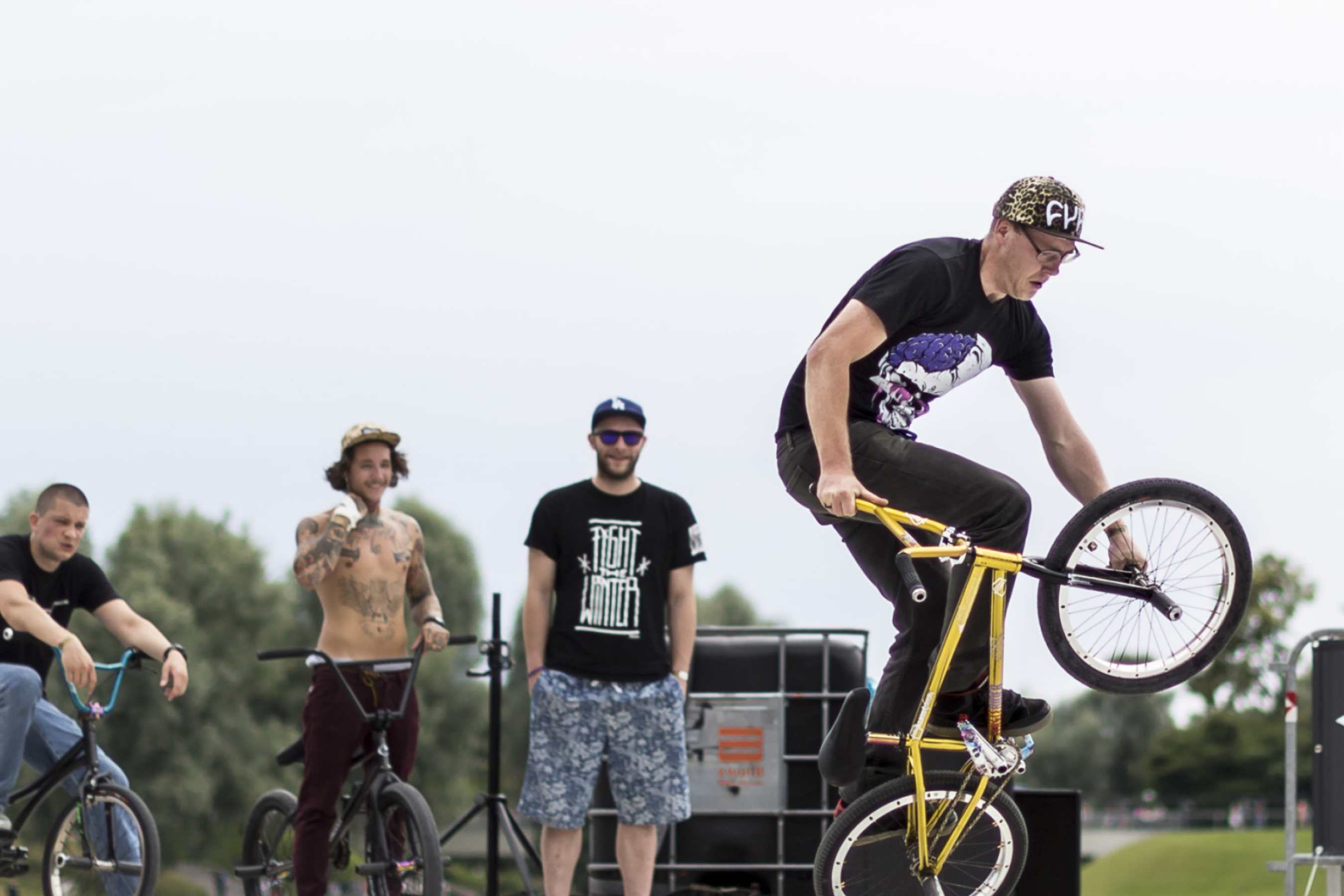 Flatland, BMX (Sports) Wallpaper, 2700x1800 HD Desktop
