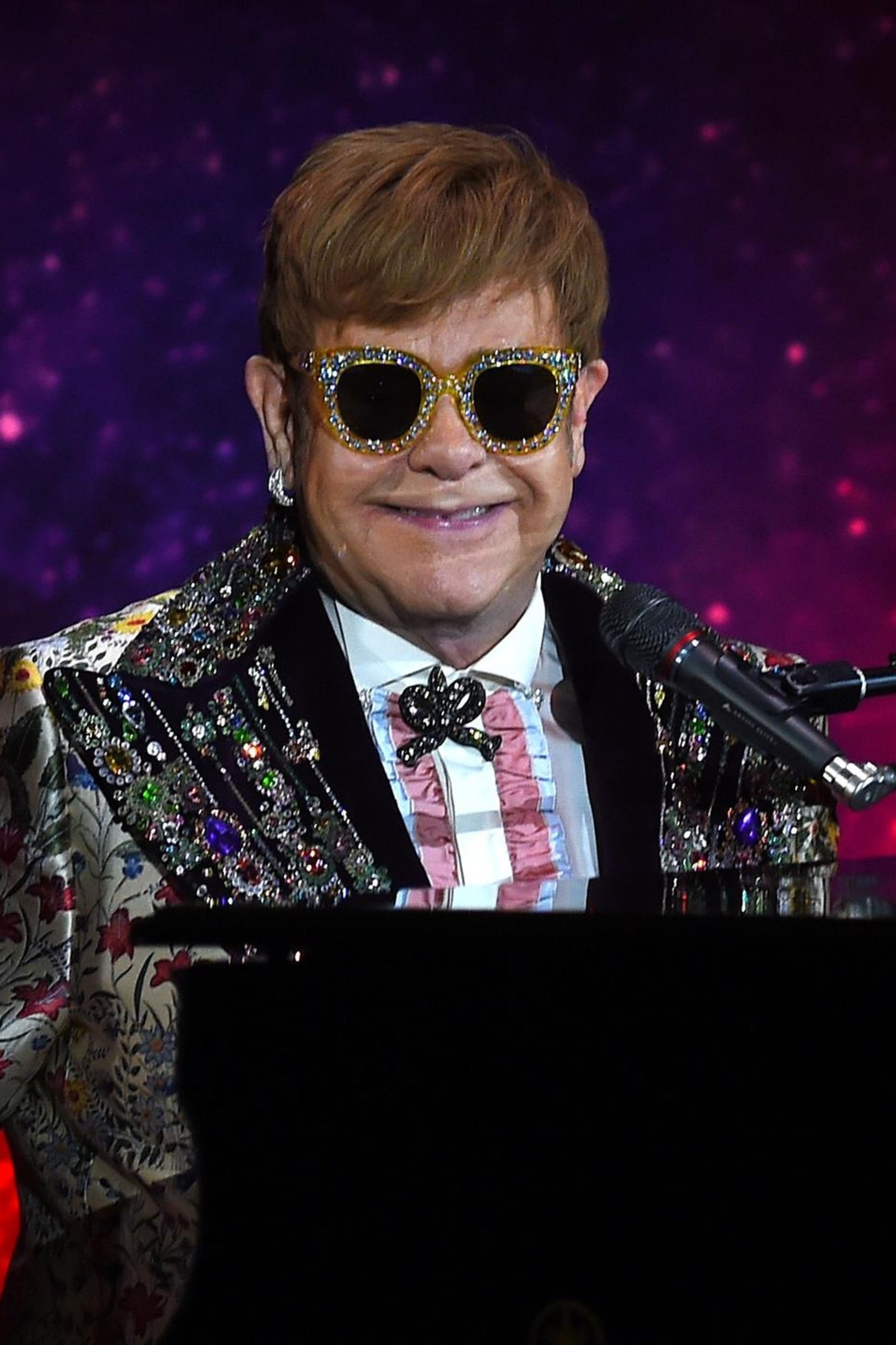 Elton John, Joyful serenade, Royal wedding tribute, Harry and Meghan, 1440x2160 HD Phone