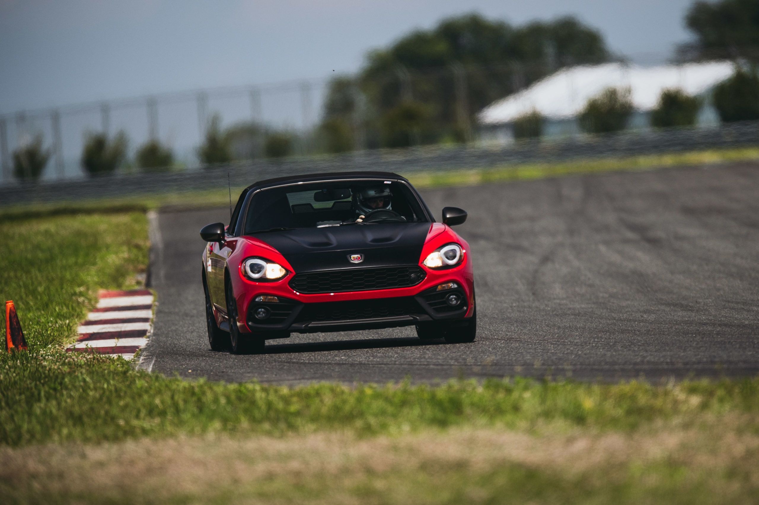 Fiat 124 Spider, Autocross Wallpaper, 2560x1710 HD Desktop
