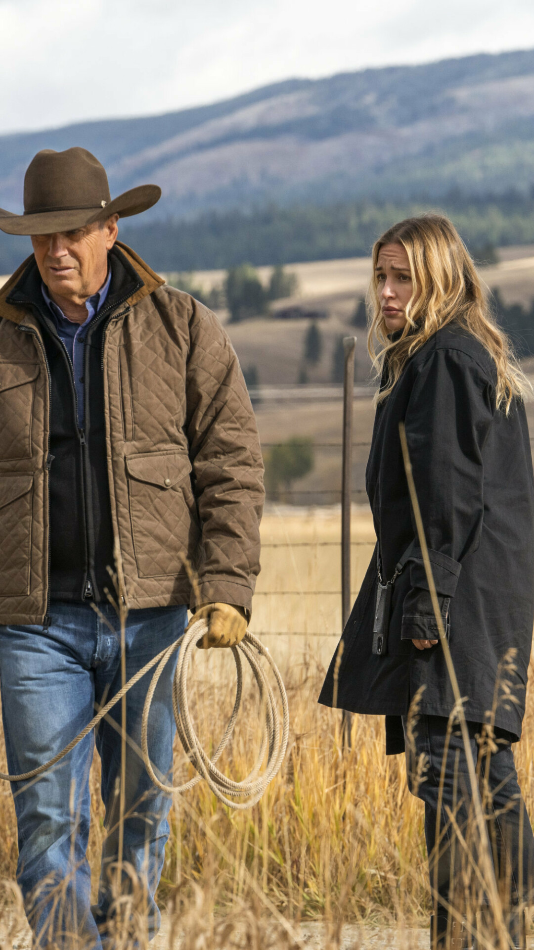 Yellowstone TV series, Kevin Costner, Piper Perabo, Newsweek, 1080x1920 Full HD Phone