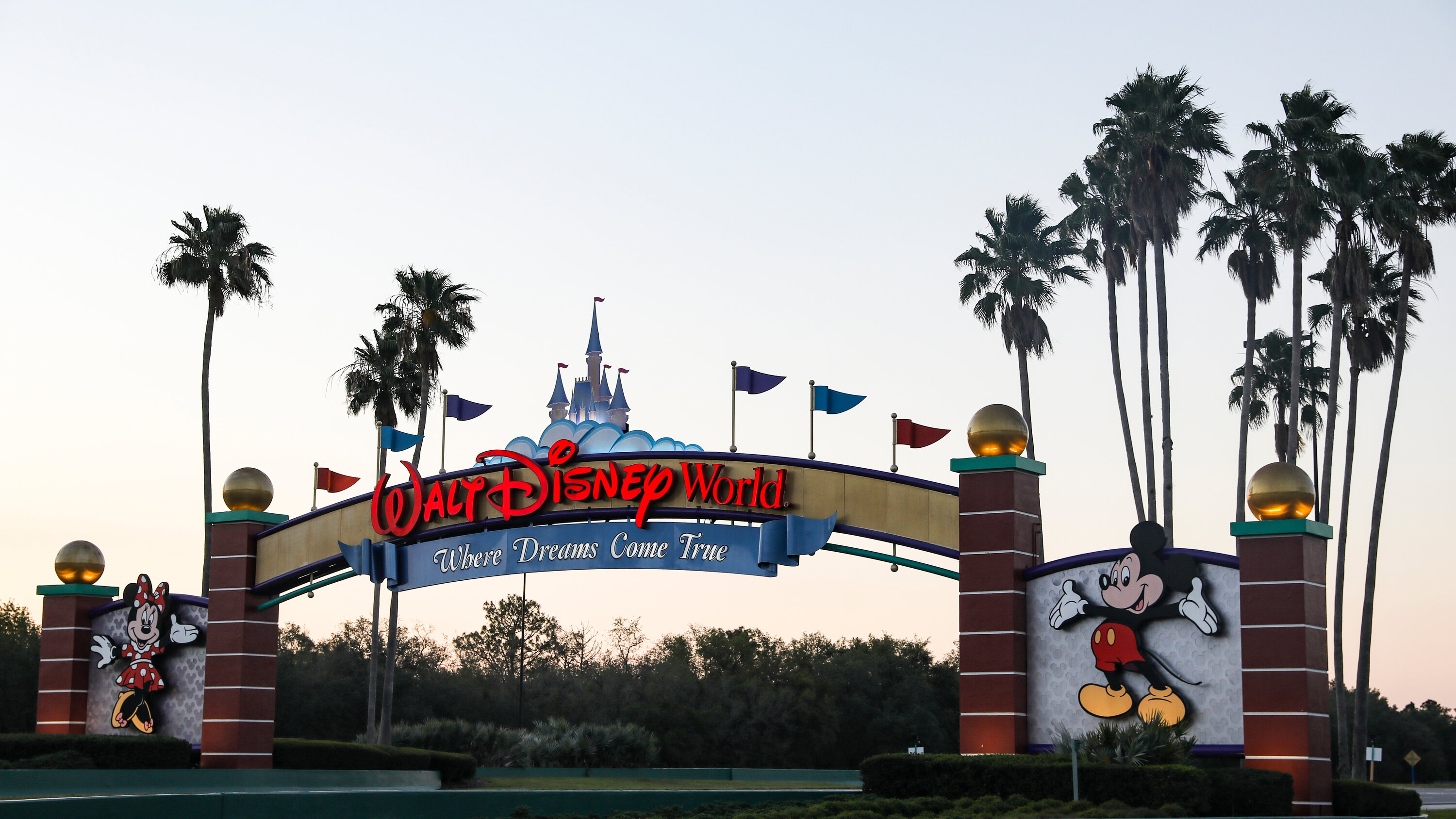 Disney Animation, Fairy tales, Fantasy confronts, Real world, 3000x1690 HD Desktop