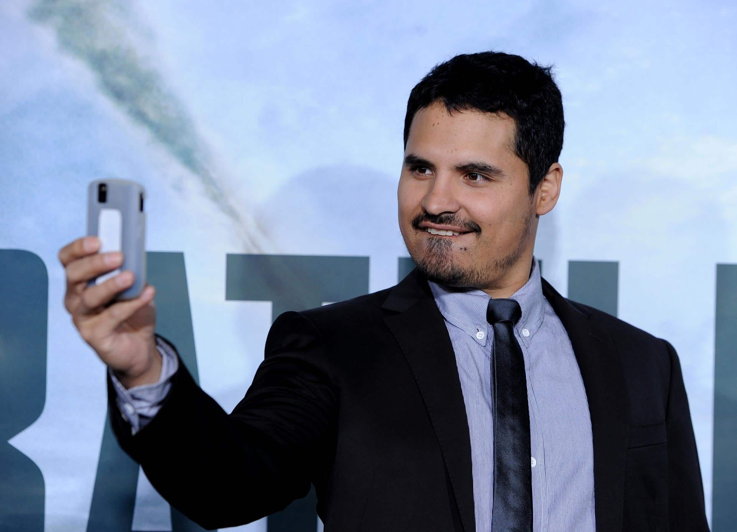Michael Pena, Biographical details, Life story overview, Superstar biography, 2500x1810 HD Desktop