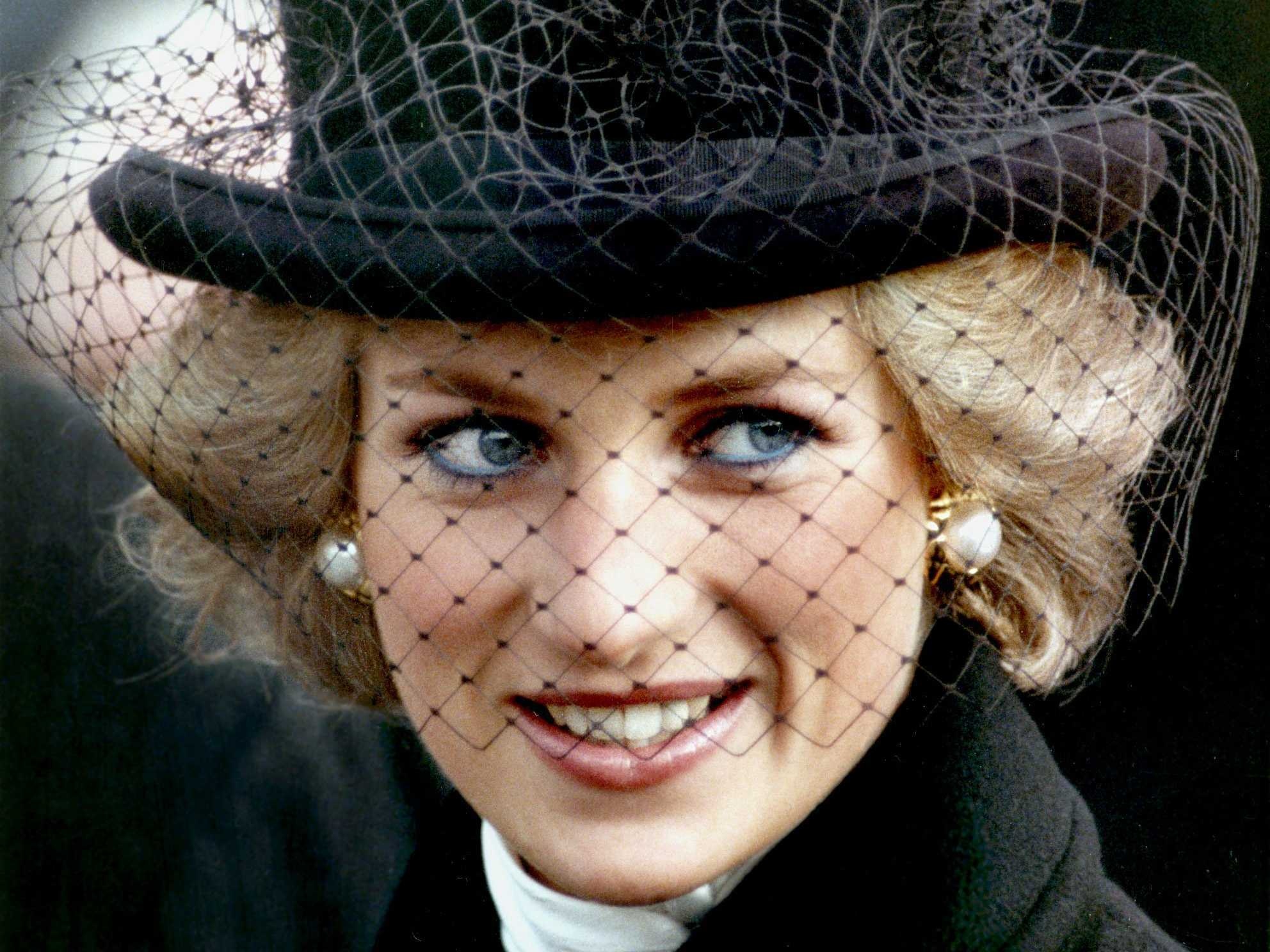Princess Diana, Timeless beauty, Regal presence, British icon, 1990x1490 HD Desktop