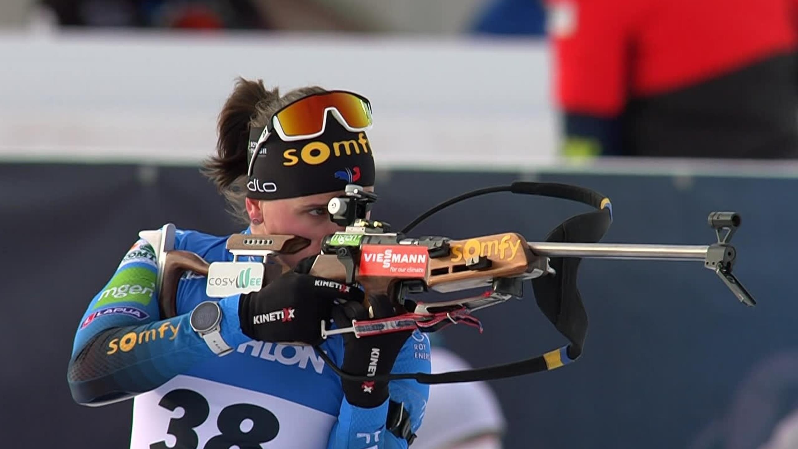 Julia Simon, Biathlon Wallpaper, 2560x1440 HD Desktop