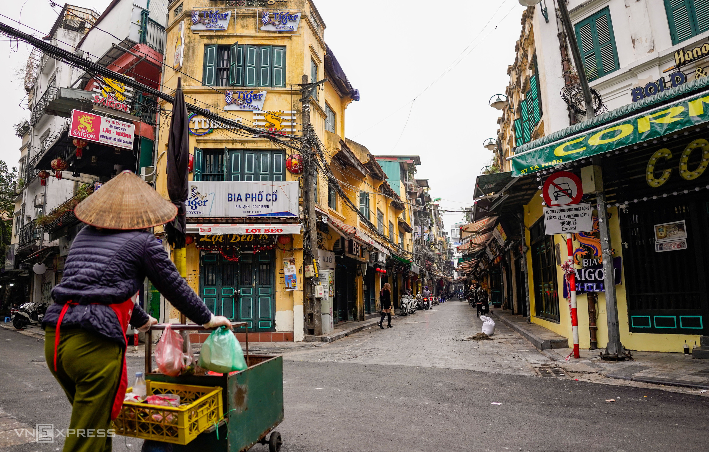 Hanoi, Downtown Hanoi, Covid keeps crowds at bay, Vnexpress international, Travels, 2400x1530 HD Desktop