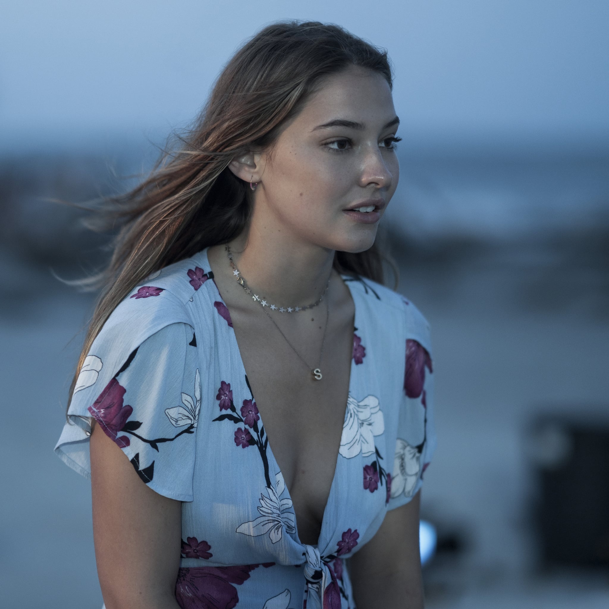 Outer Banks, TV series, Sarah Cameron, Wiki, 2050x2050 HD Phone