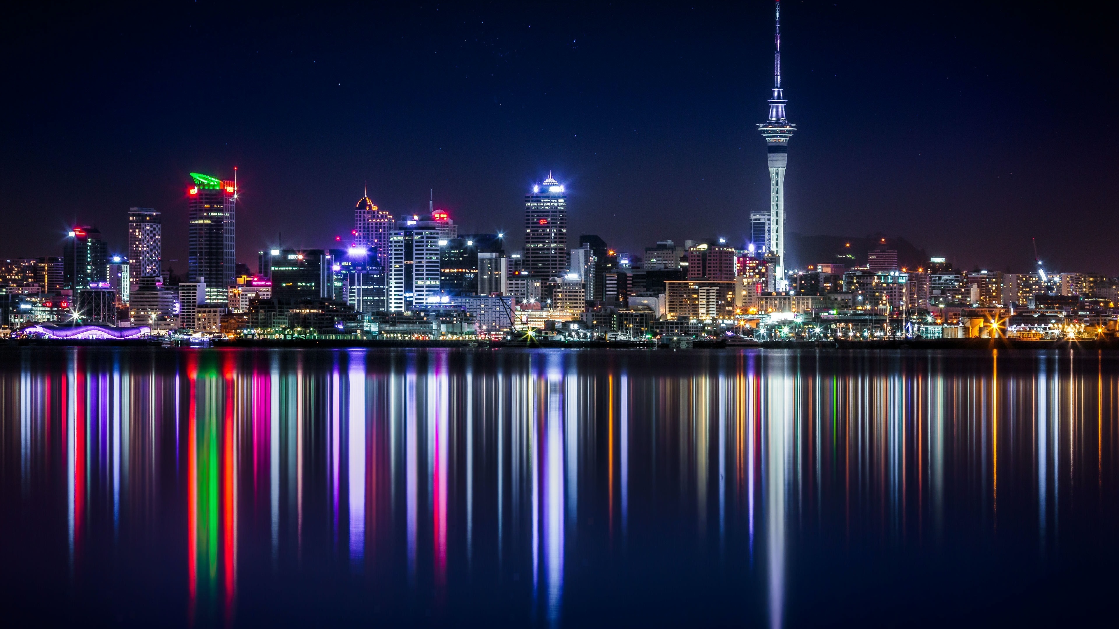 Sky Tower Auckland, Auckland waterfront skyline, harbour night light reflections, 4K Desktop wallpaper