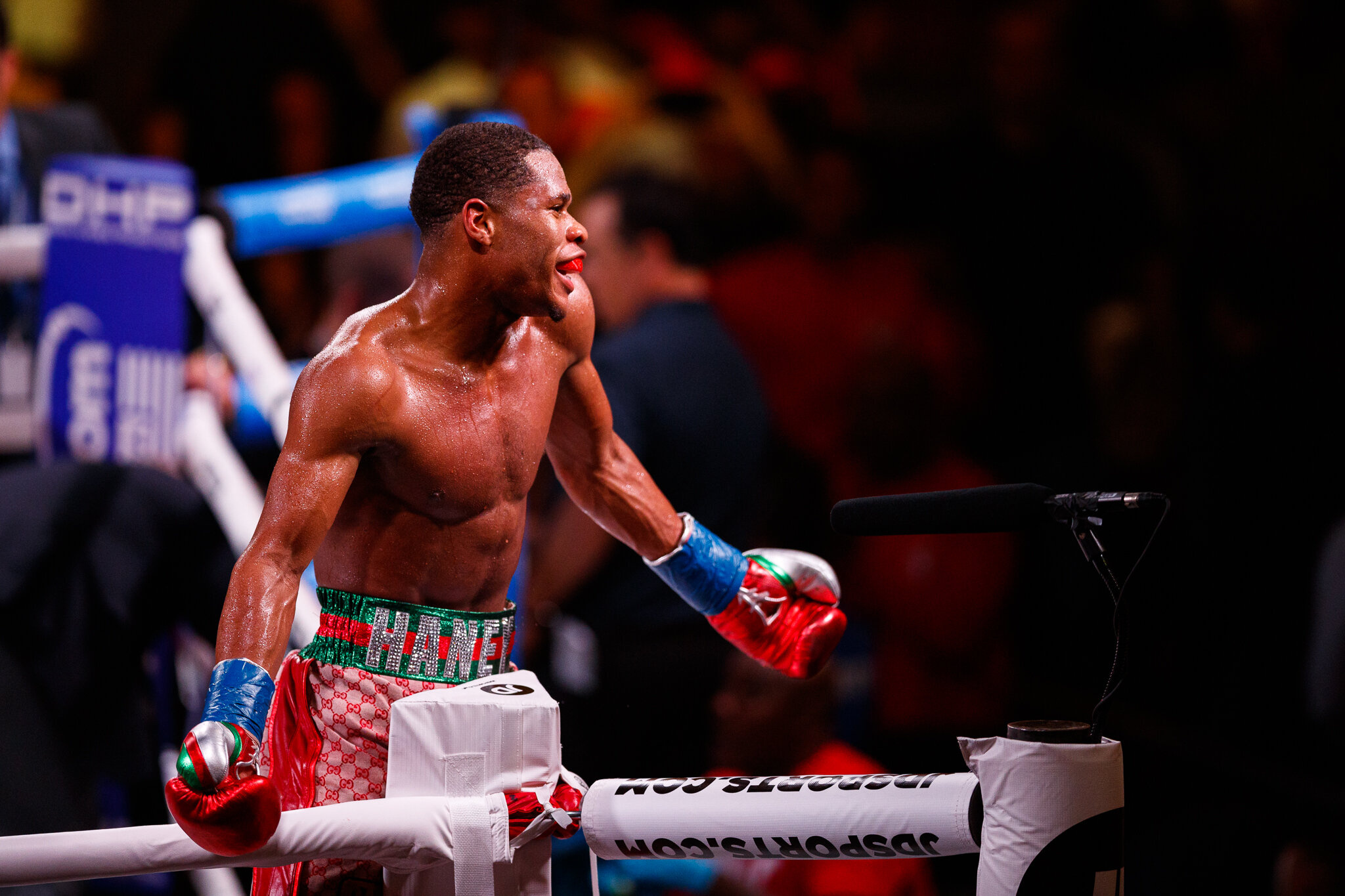 Devin Haney, Trainer Ben Davison, Clout news, Sports, 2050x1370 HD Desktop