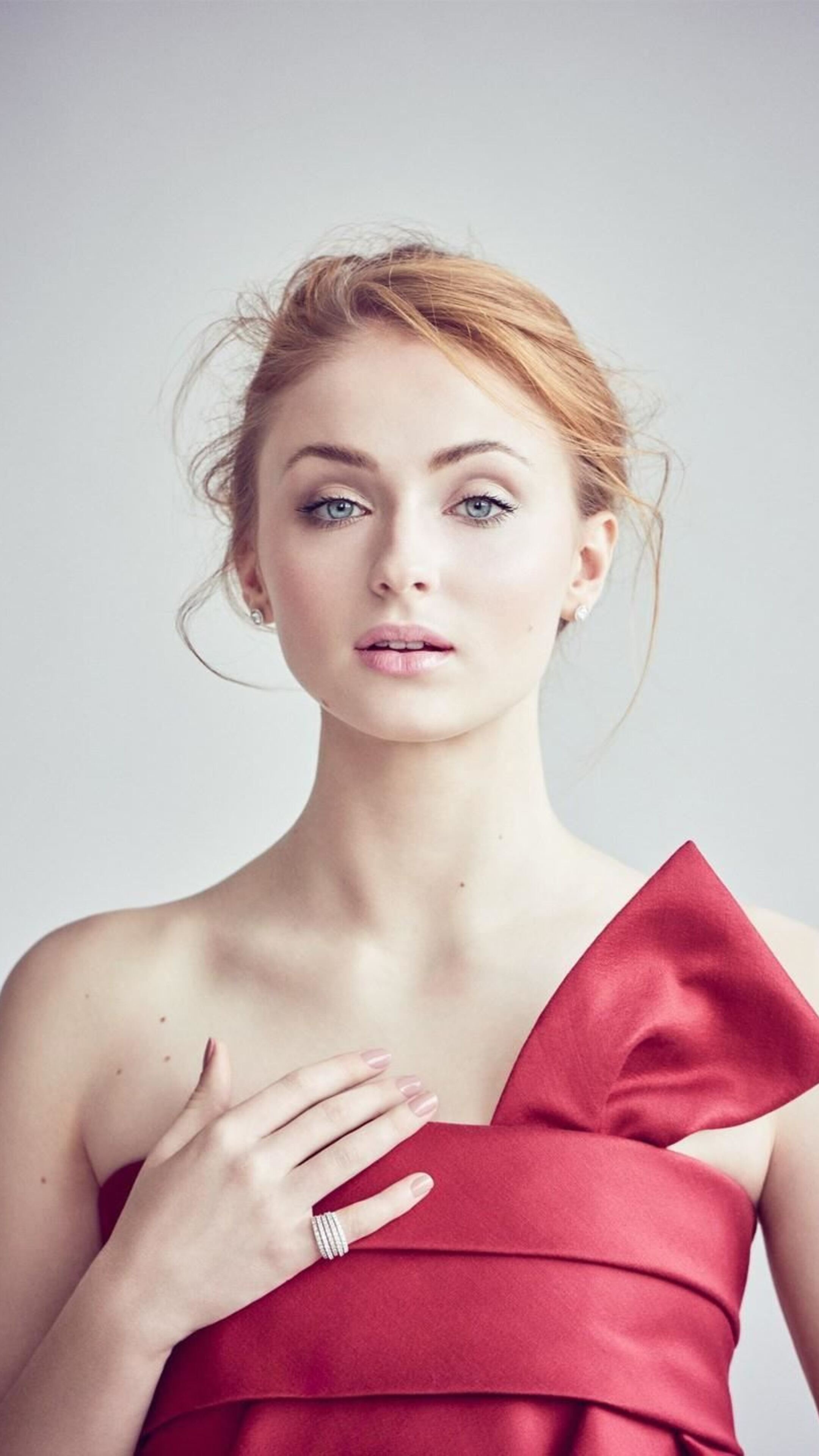 Vanity Fair 2016, Sophie Turner Wallpaper, 2160x3840 4K Phone