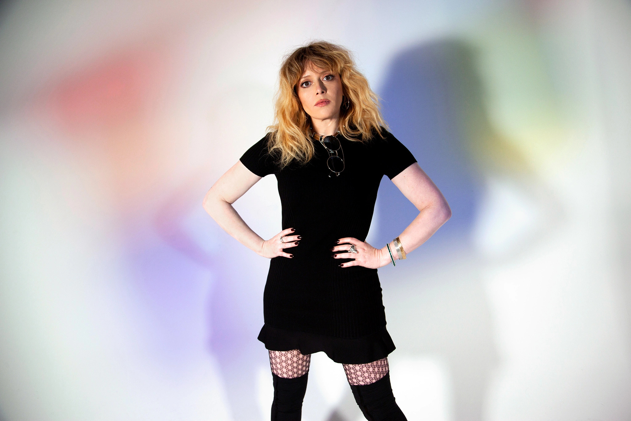 Natasha Lyonne, Russian Doll analysis, Psychological aspect, WWD interview, 2050x1370 HD Desktop