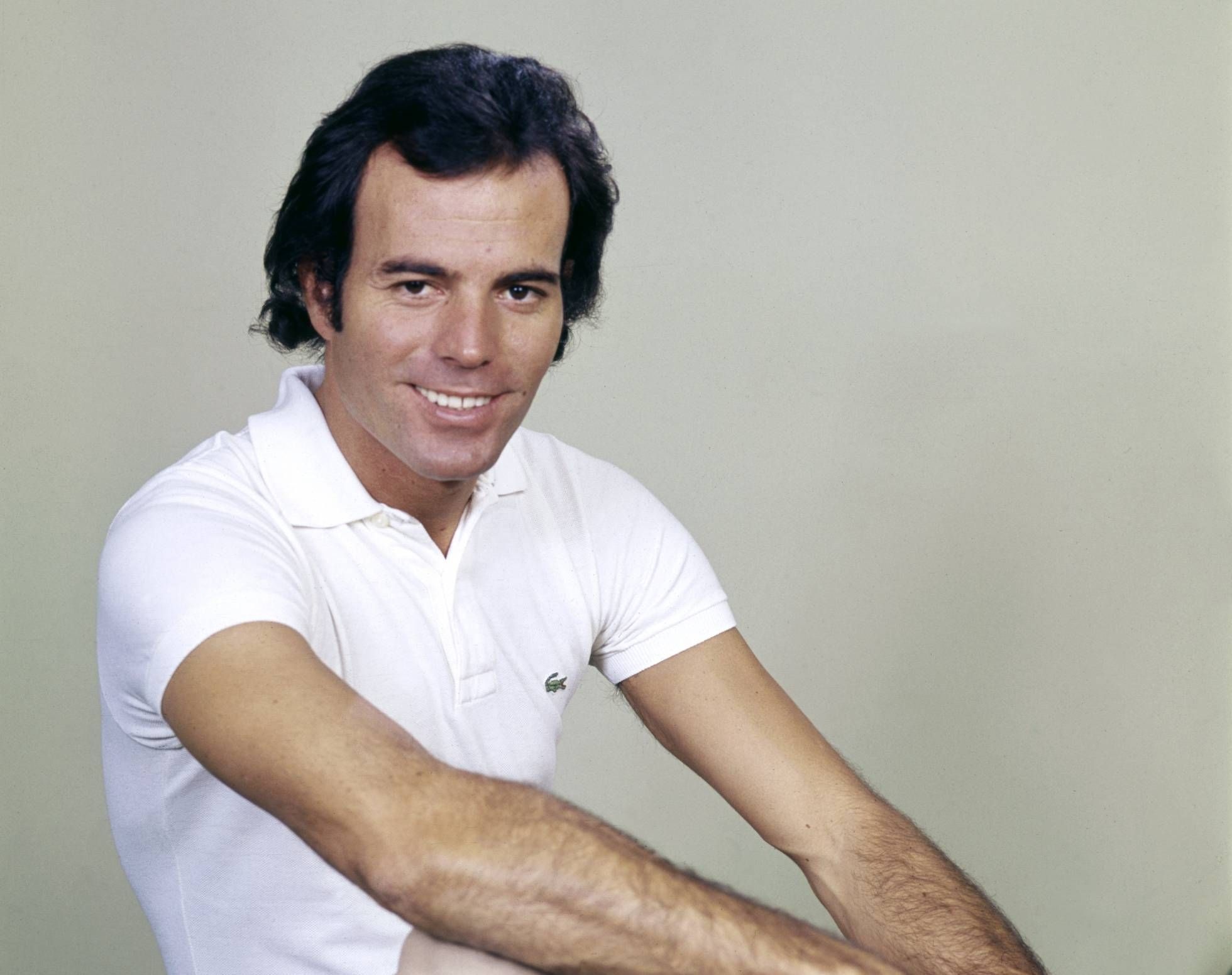 Julio Iglesias, beloved artist, film inspiration, timeless melodies, 1960x1560 HD Desktop