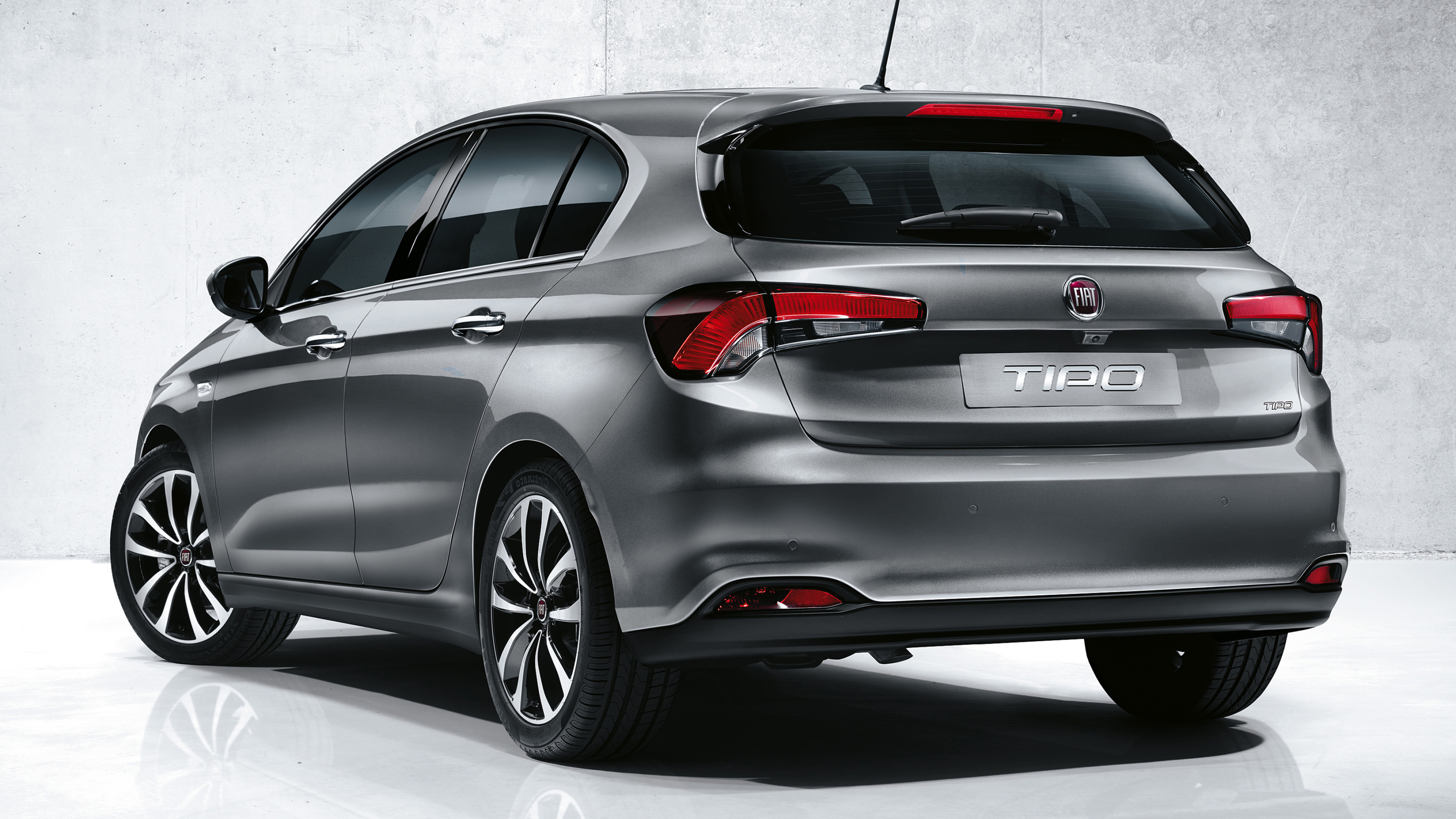 Fiat Tipo, Compact family car, Modern design, Versatile and reliable, 3840x2160 4K Desktop