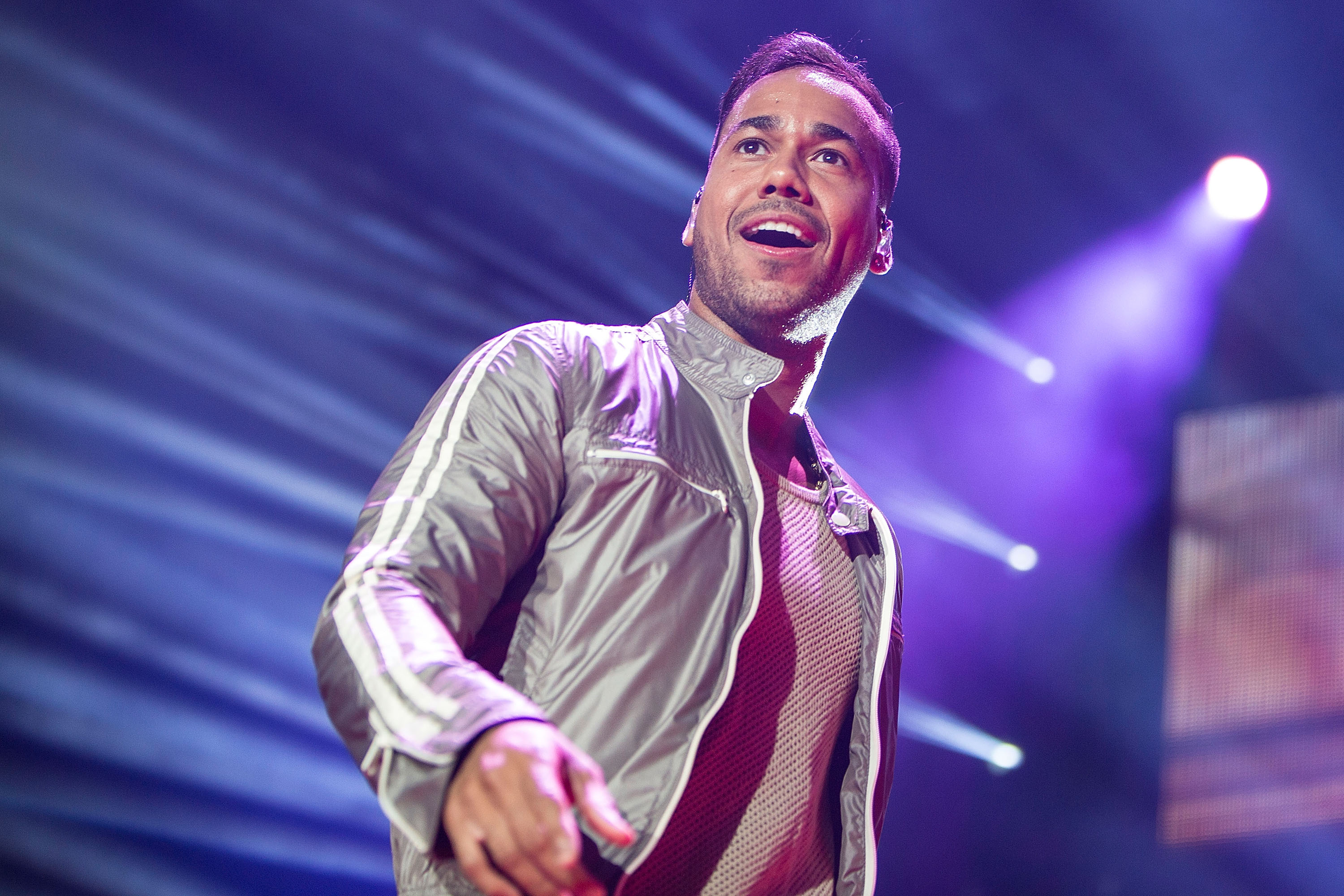 Romeo Santos, Roc Nation Latin, CEO, Celeb ideas, 3000x2000 HD Desktop