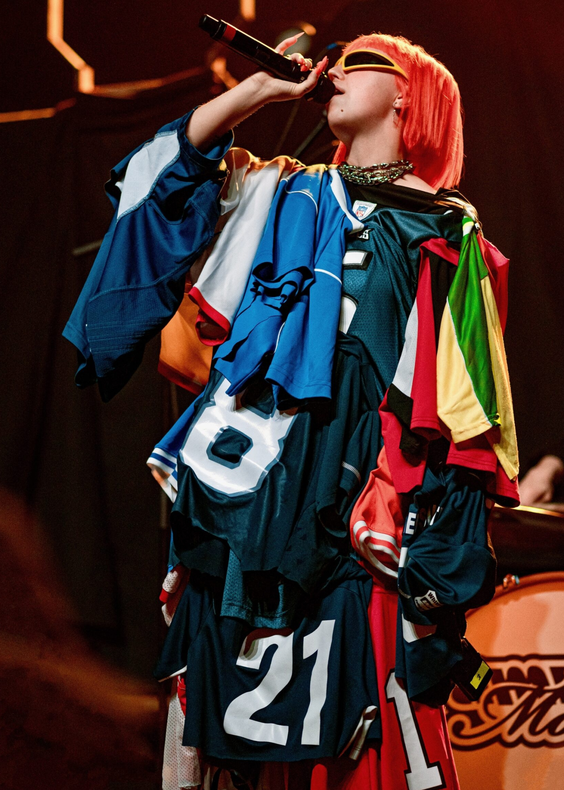 Amelia Moore 2022 Fonda 01, Amelia Moore, Concert performance, 1830x2560 HD Phone