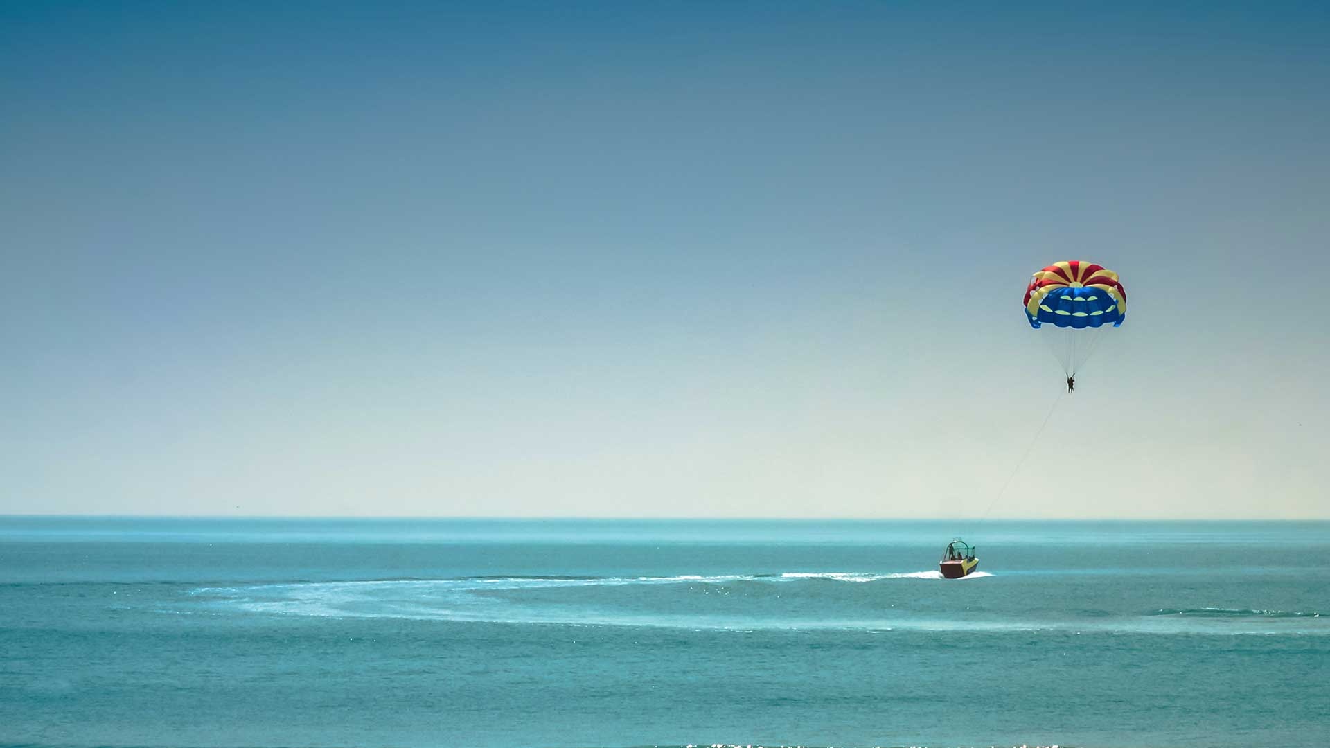 Holmes Beach, Parasailing Wallpaper, 1920x1080 Full HD Desktop